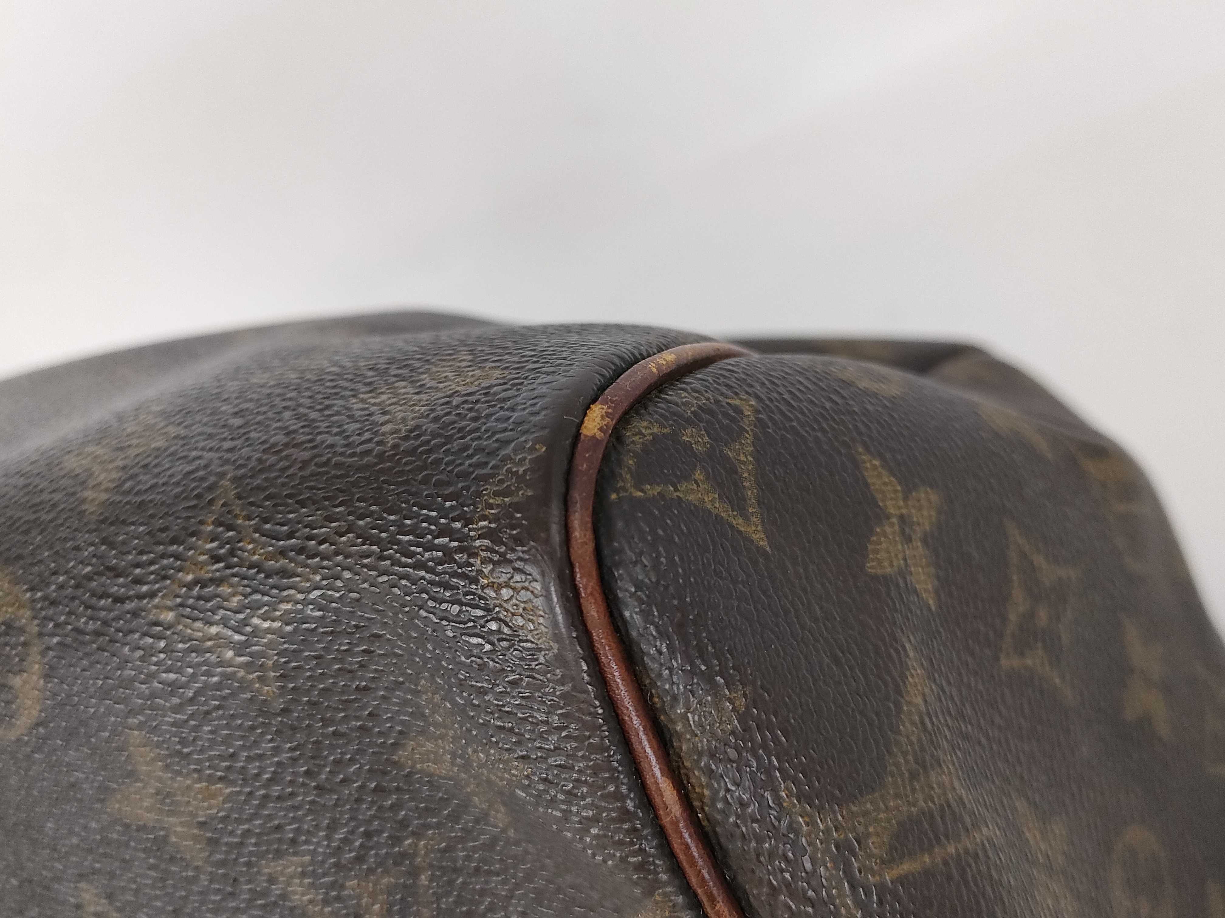 Monogram Louis Vuitton Speedy Handbag — view 6