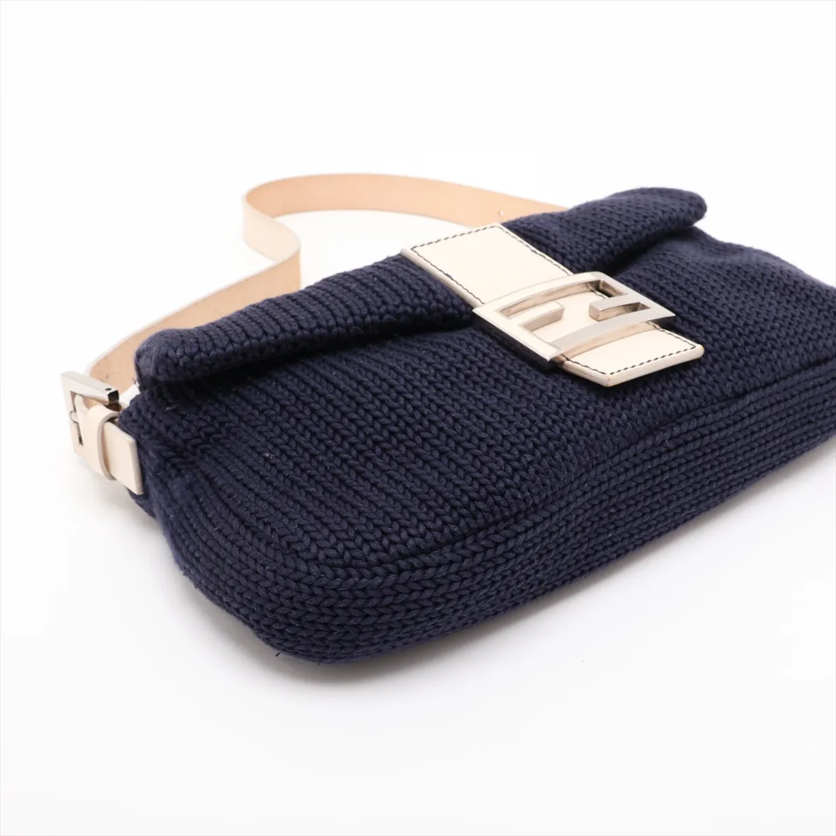 Mamma Bucket Knit x Leather Shoulder Bag Navy x Beige 26424 — view 4