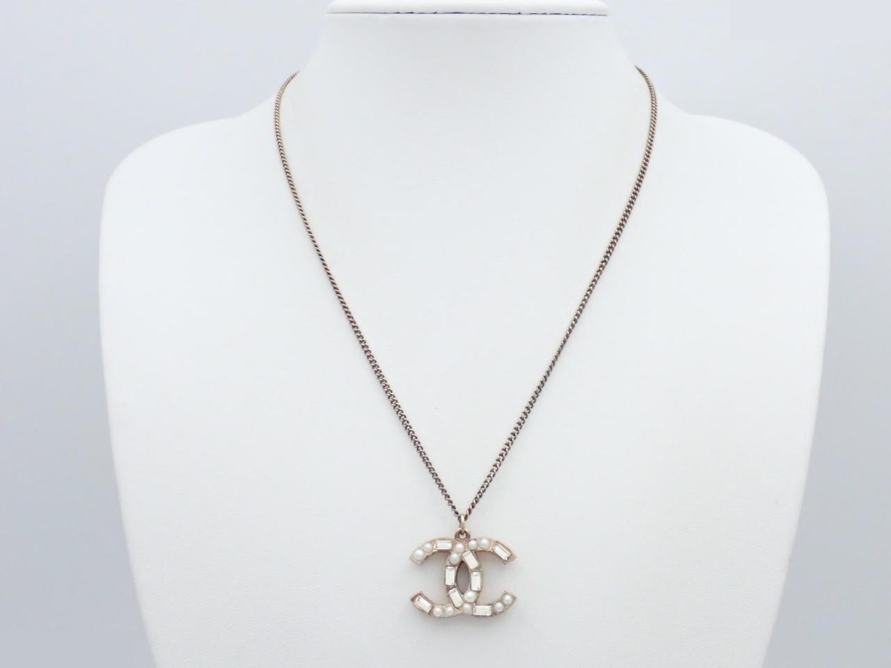 Icon Series (Precious Metal) Necklace/Pendant, Chain approx. 44cm — view 3