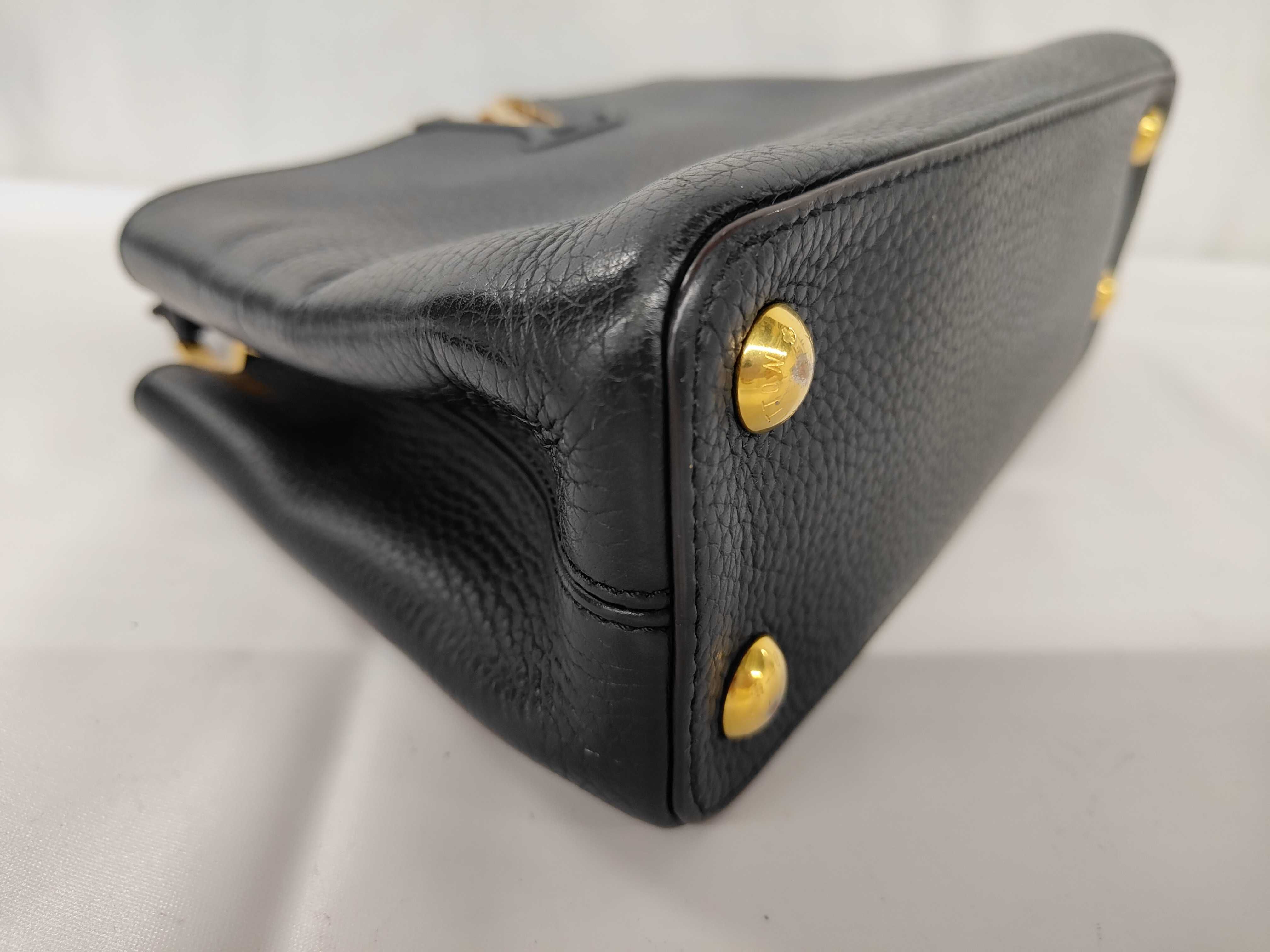 LV Capucines BB Noir M94755 Handbag — view 7