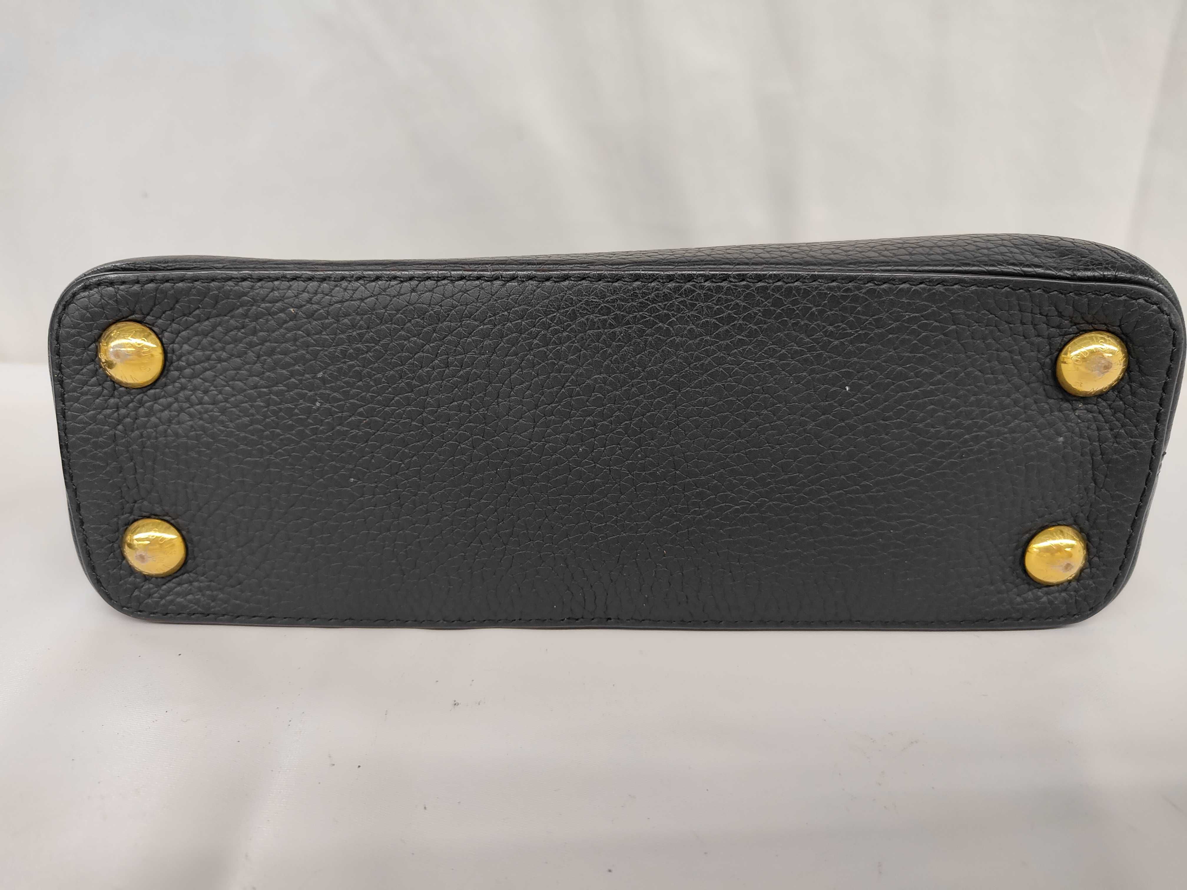 LV Capucines BB Noir M94755 Handbag — view 8