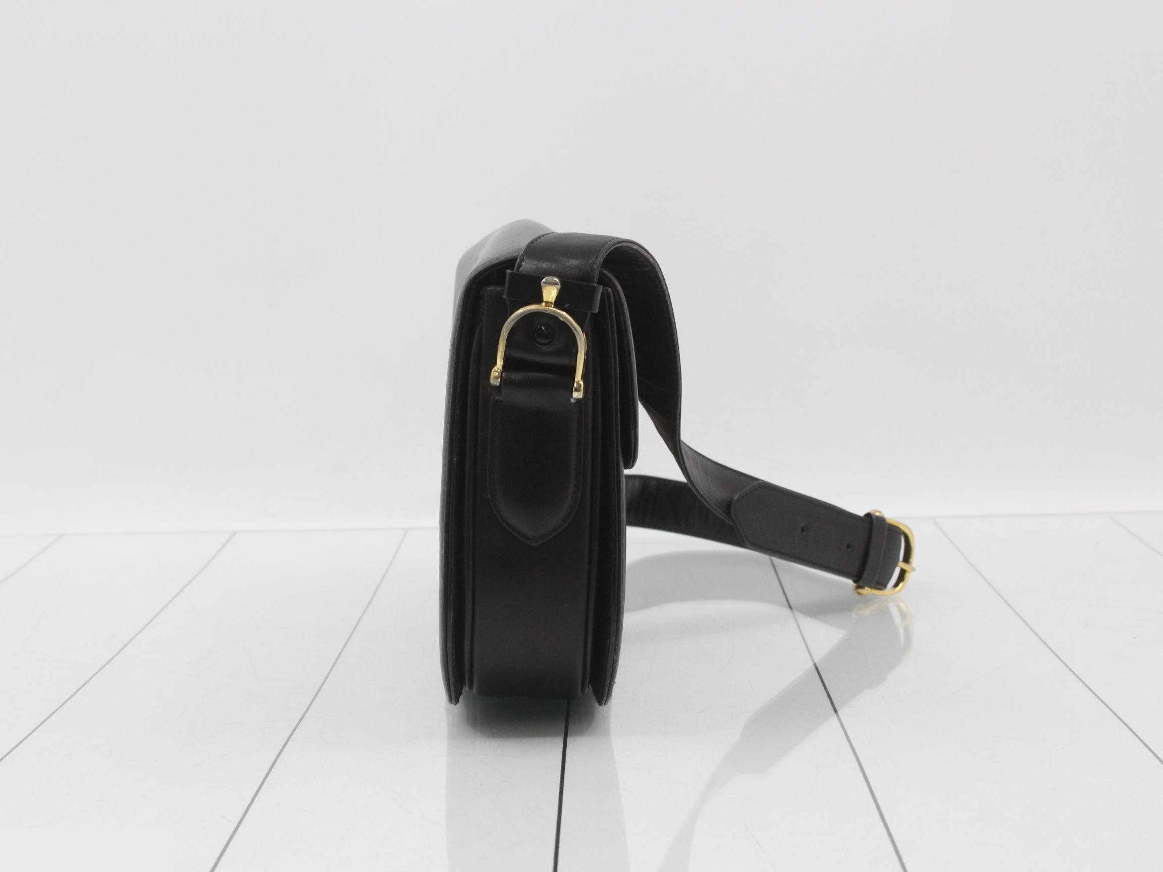 Shoulder bag with carriage hardware — view 4