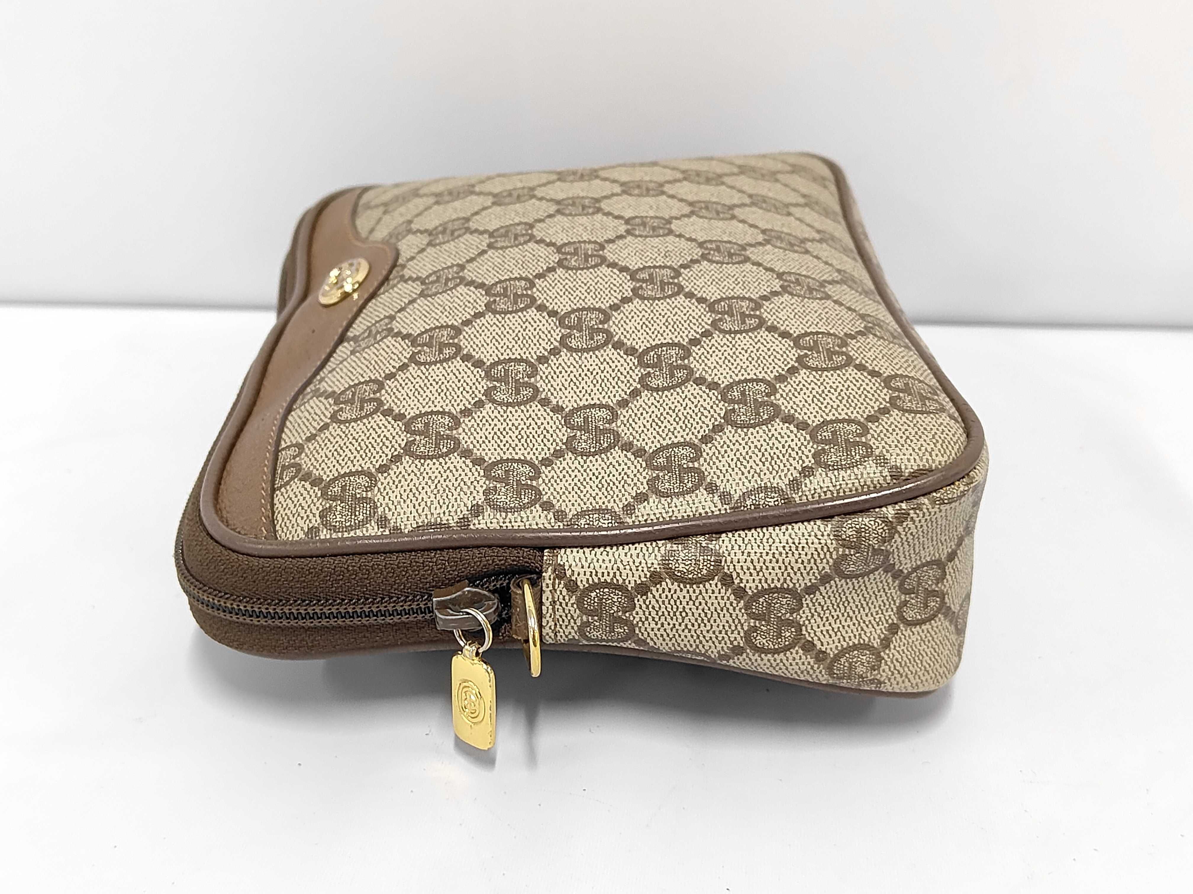 GG Canvas Old Gucci Clutch Bag 116.02.068 Bag — view 6