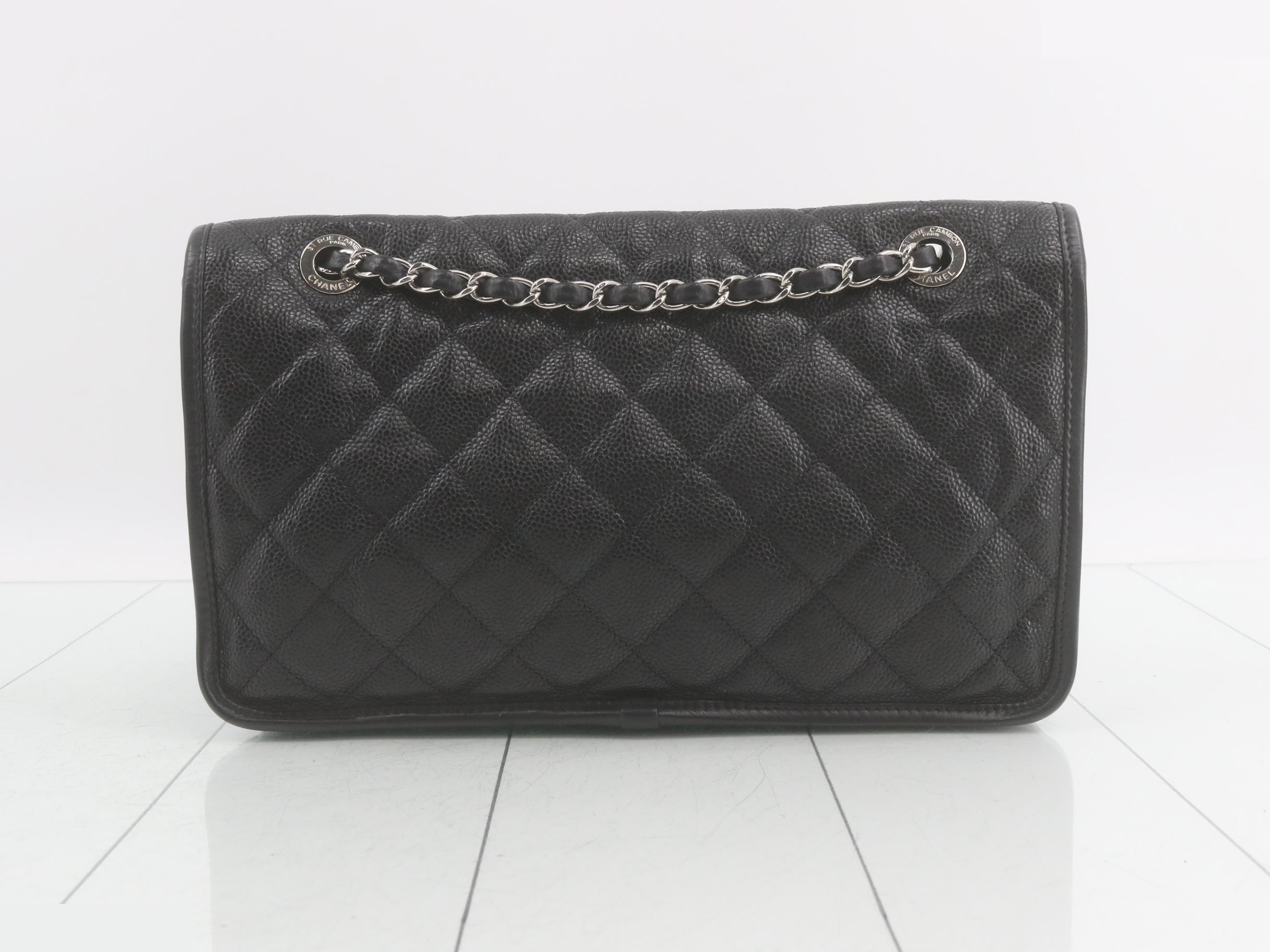 Double pocket caviar leather (bag) - shoulder bag — view 2