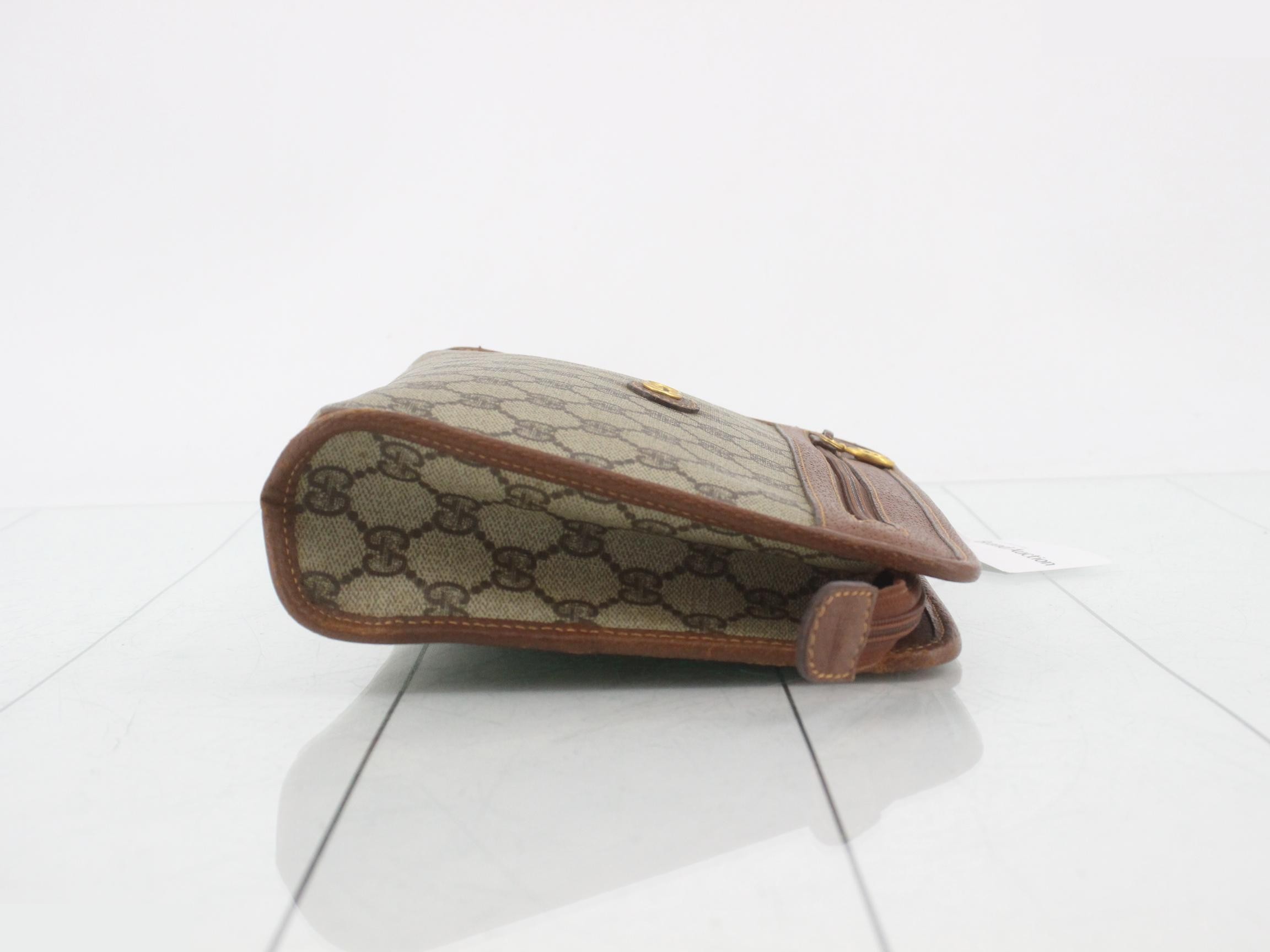 GG Supreme Clutch Bag, PVC, Old Gucci, Brown — view 3
