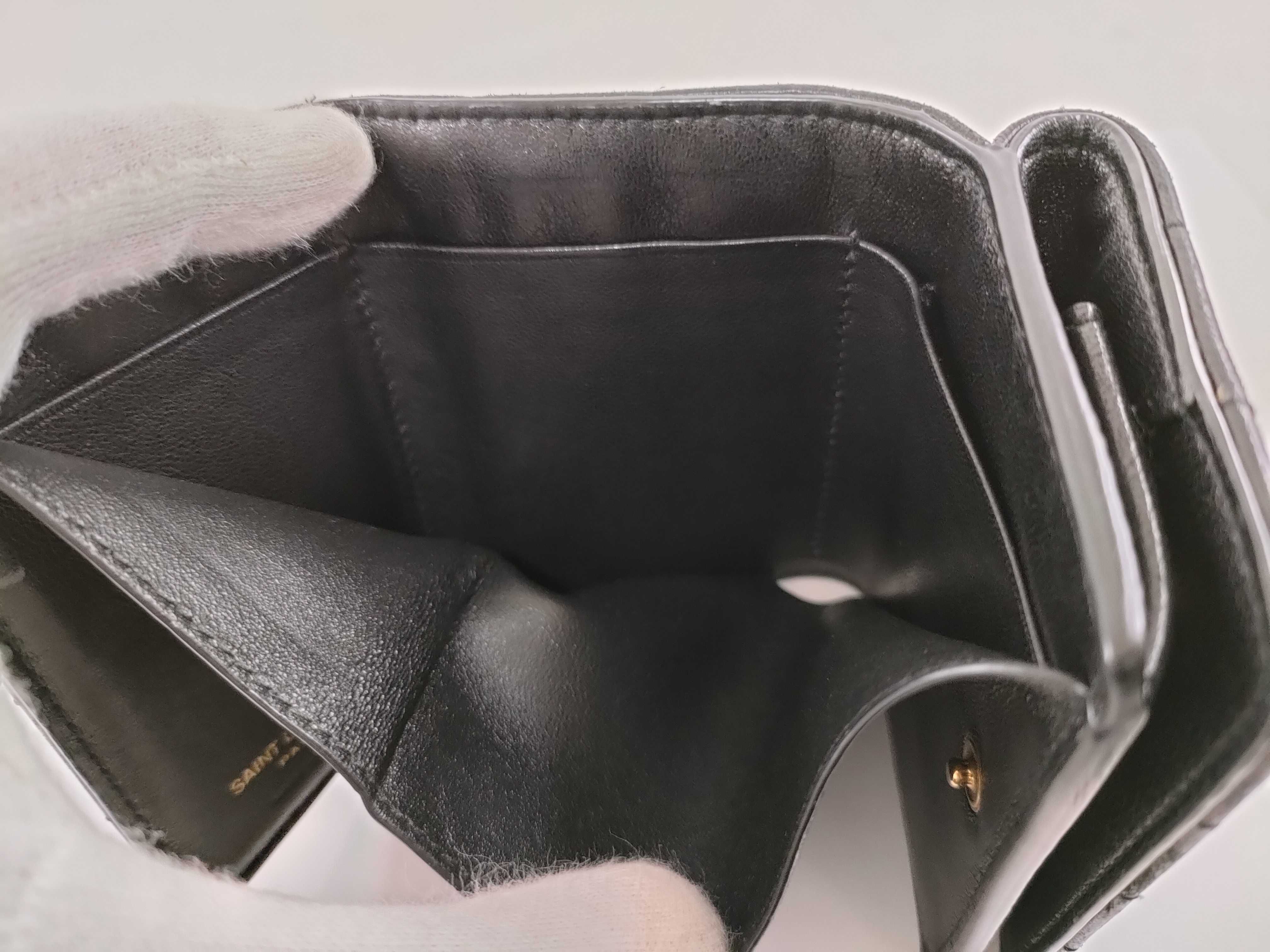 Bi-fold Wallet — view 11