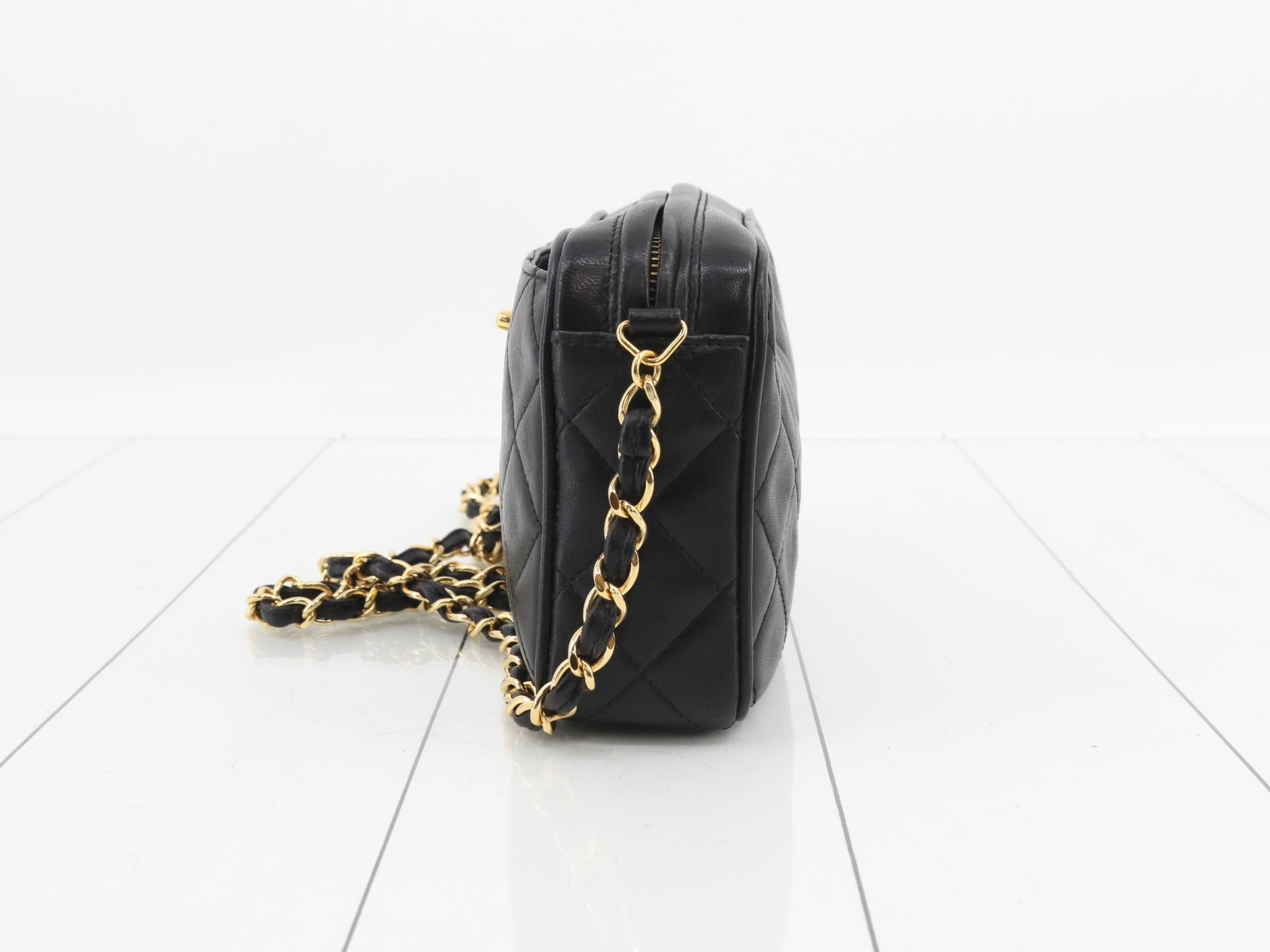 Matelassé (bag) - Shoulder bag — view 3