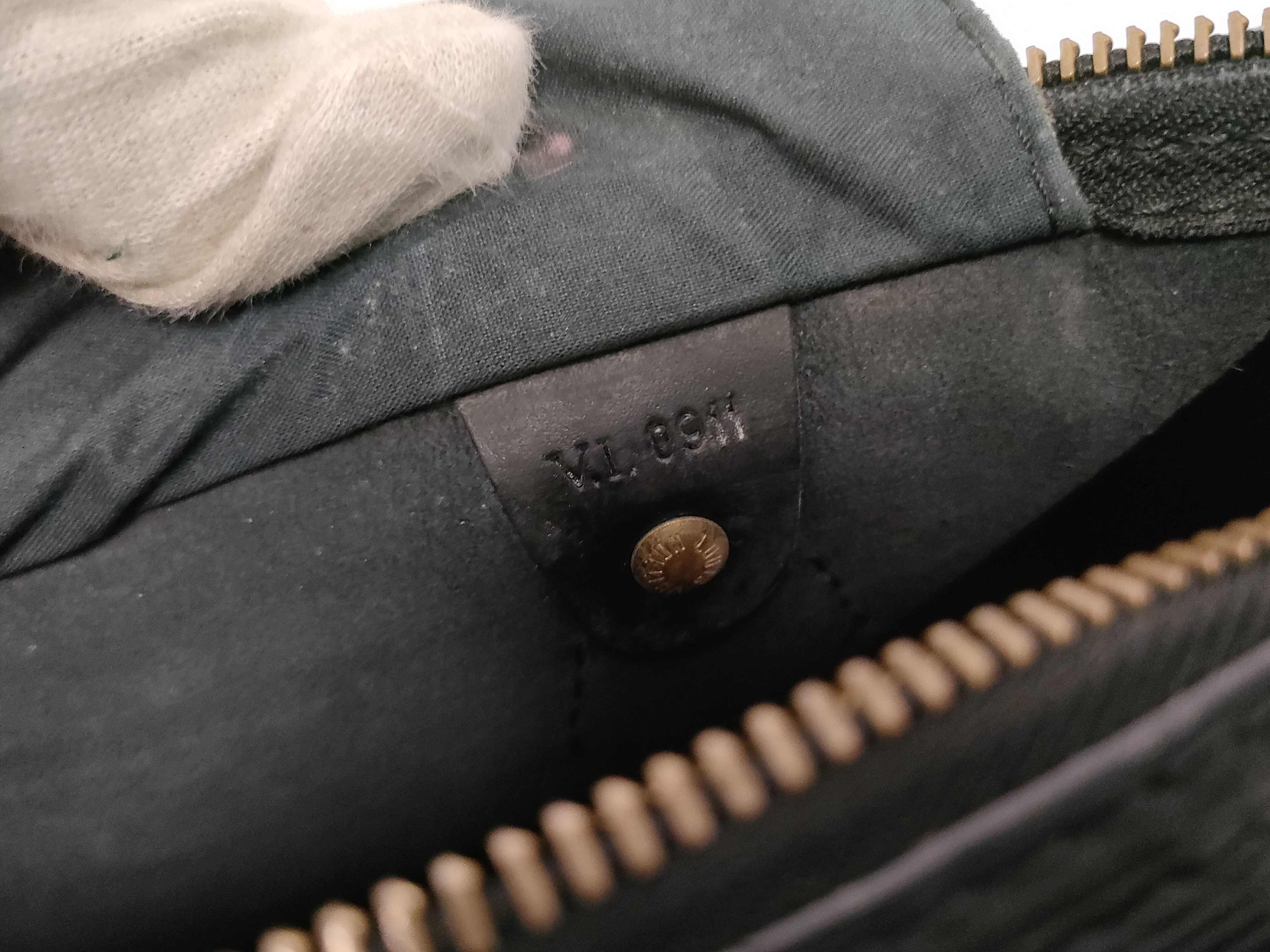 Epi / Epi / Handbag / Leather Handbag — view 14
