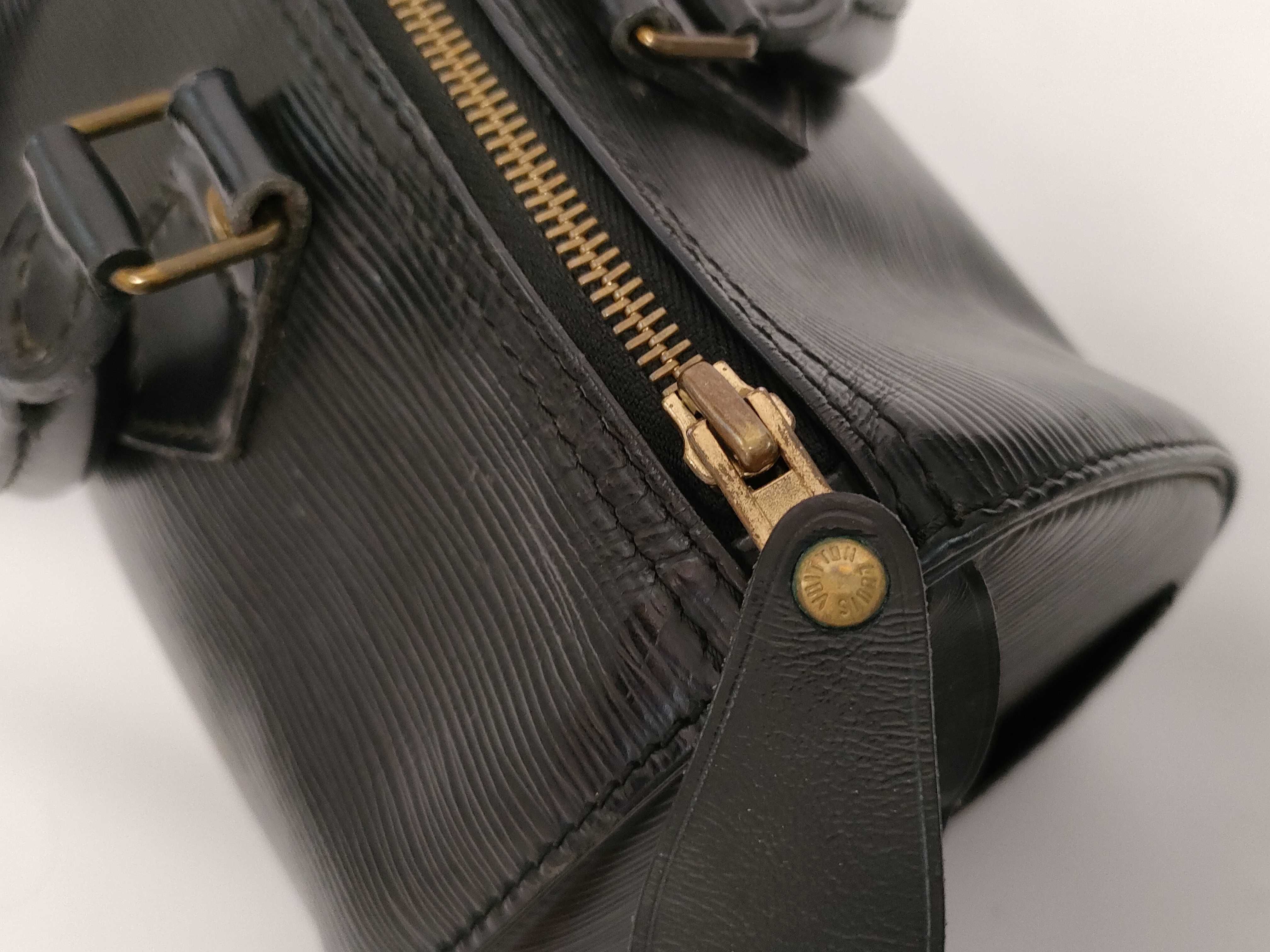 Epi / Epi / Handbag / Leather Handbag — view 8