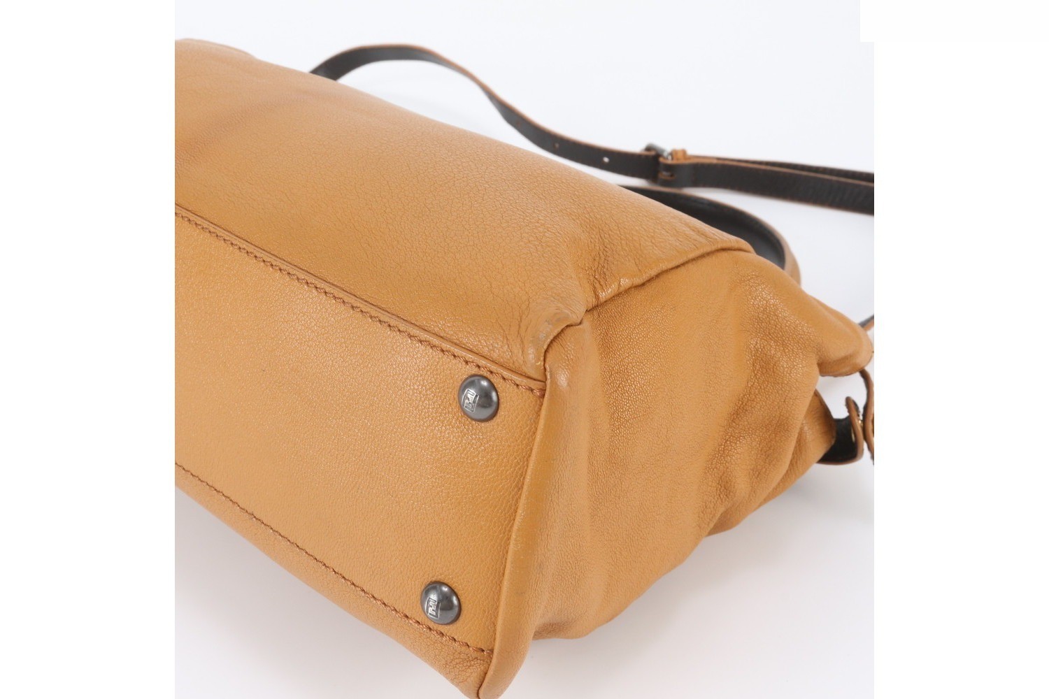Peekaboo 8BN226 Leather 2-Way Shoulder Bag — view 6