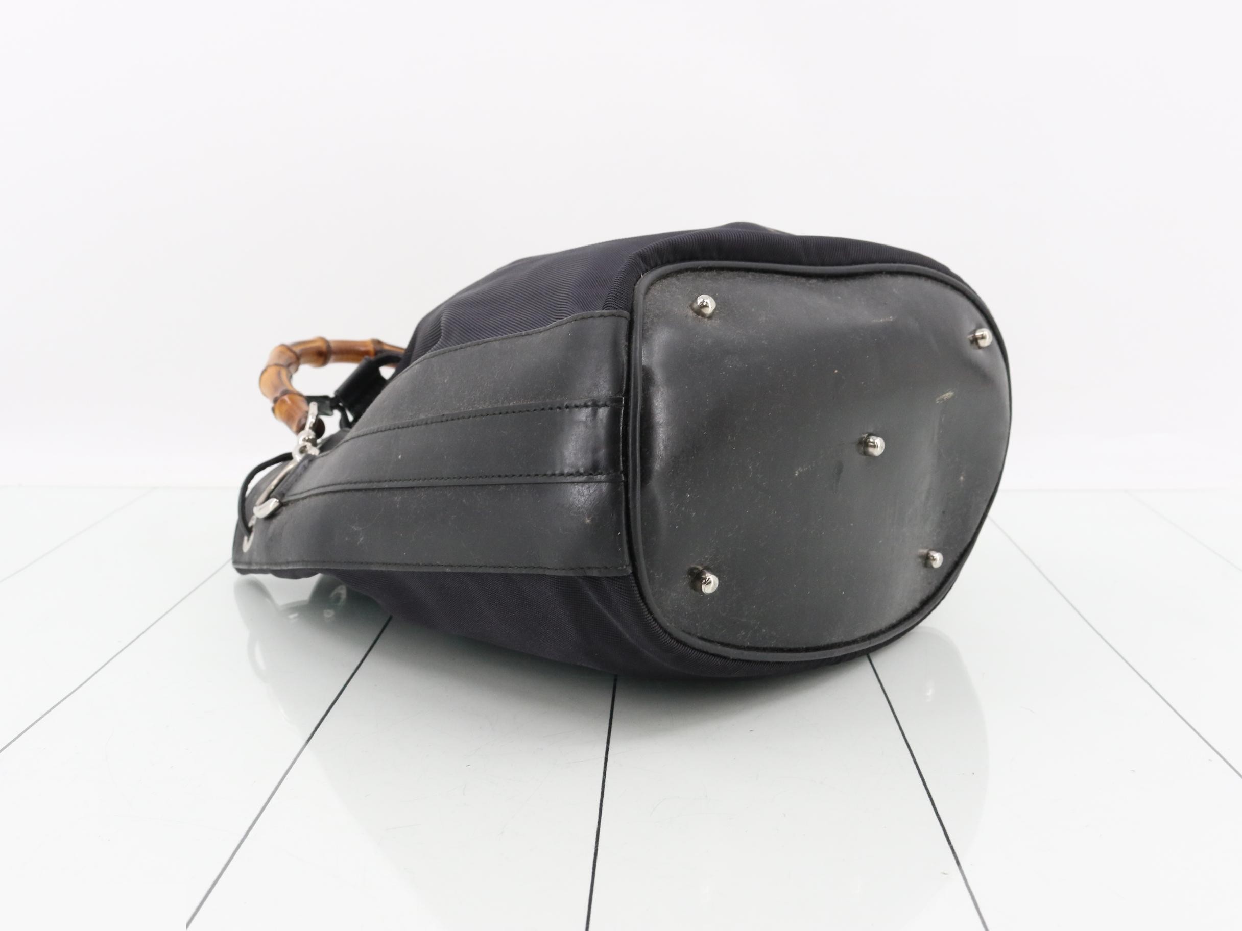 Other lines: Bags and Wallets — view 5