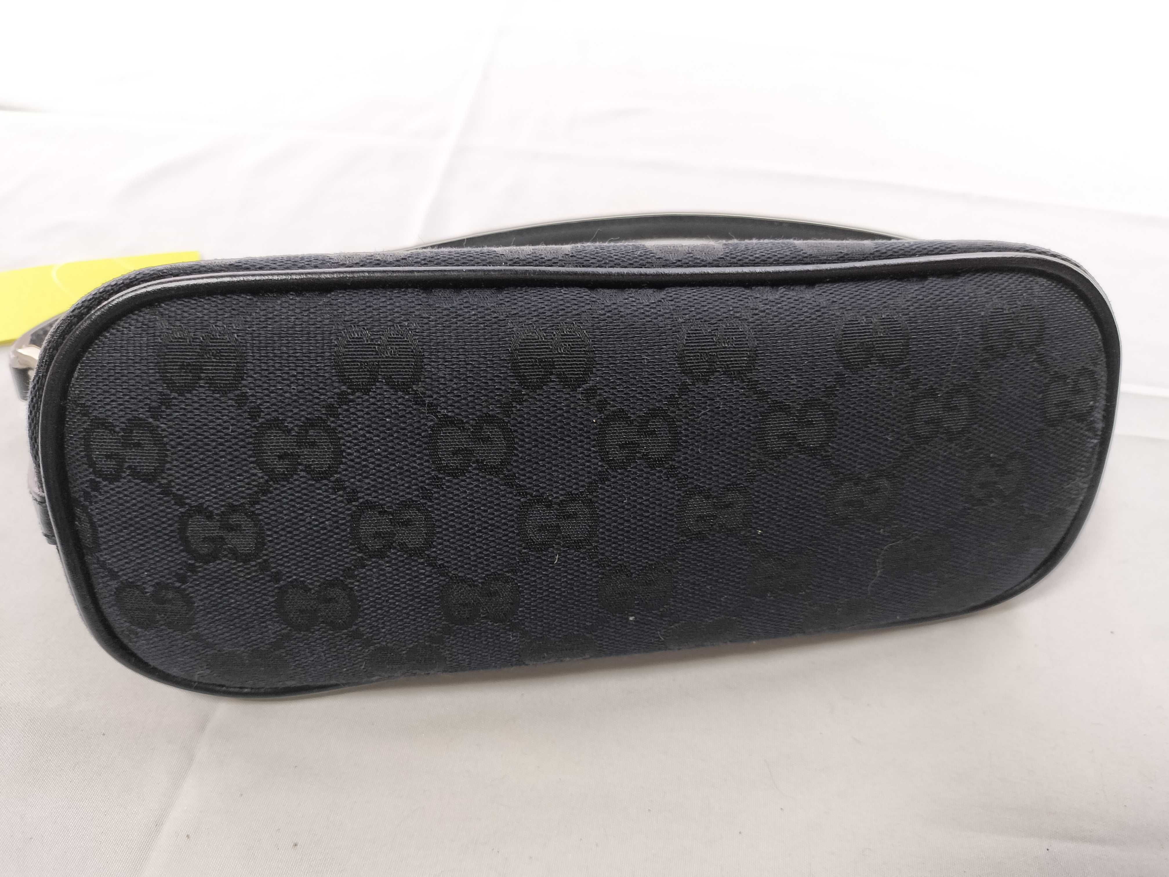 GG Canvas One-Shoulder Pouch 0391103 Shoulder Bag — view 8