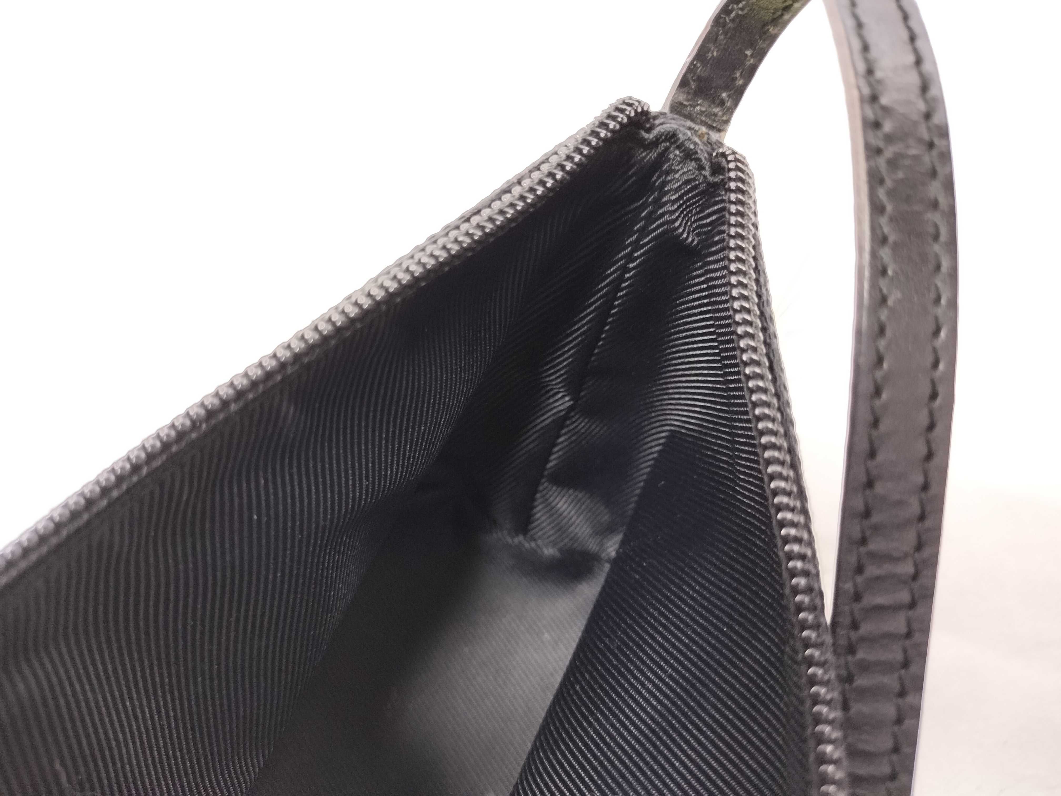 GG Canvas One-Shoulder Pouch 0391103 Shoulder Bag — view 9