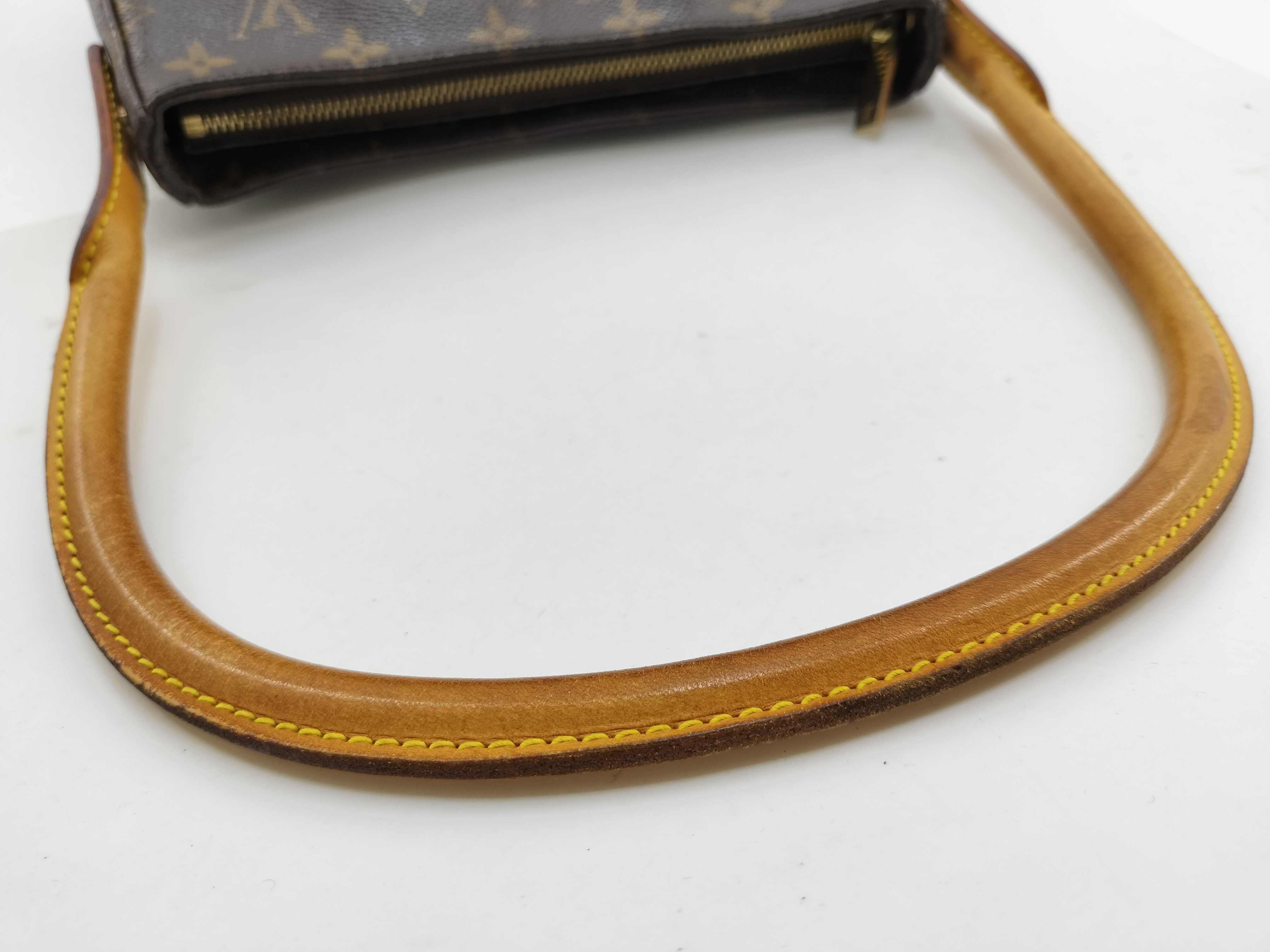 Looping MM Shoulder Bag — view 7