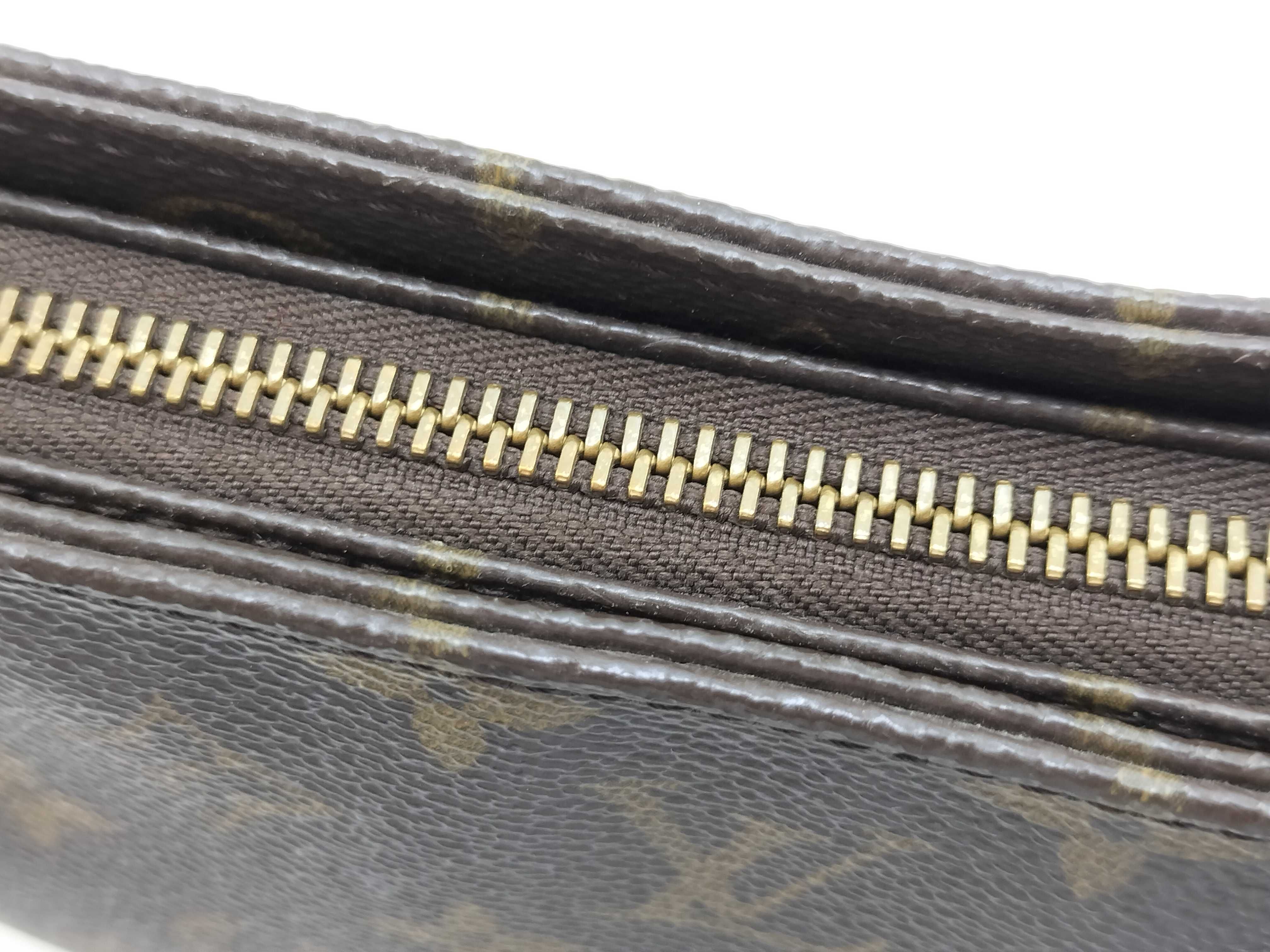 Looping MM Shoulder Bag — view 9