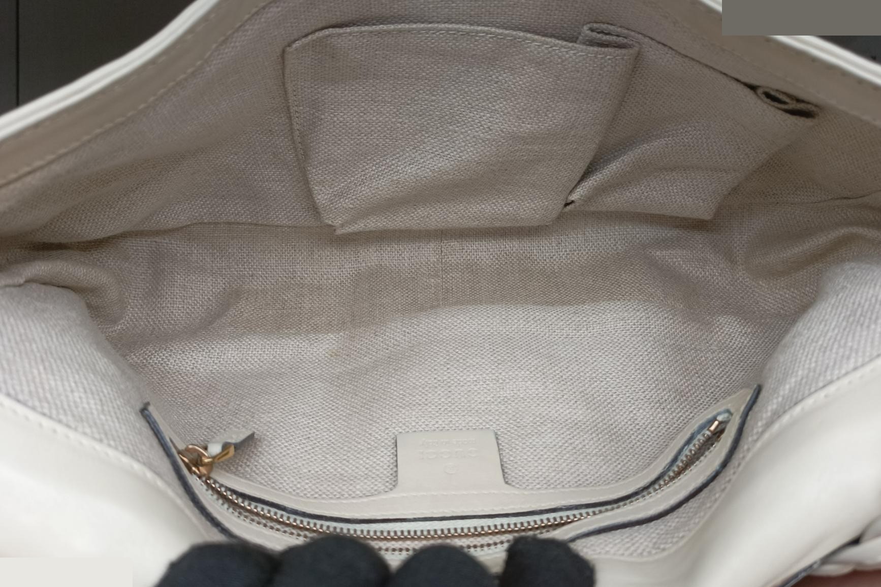 Handmade tassel medium flap leather bag, white — view 6