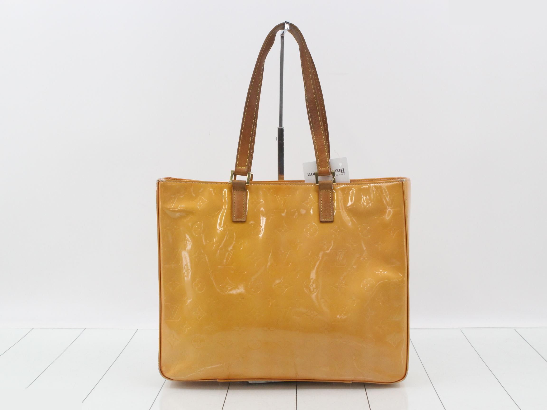 Vernis Columbus — view 2