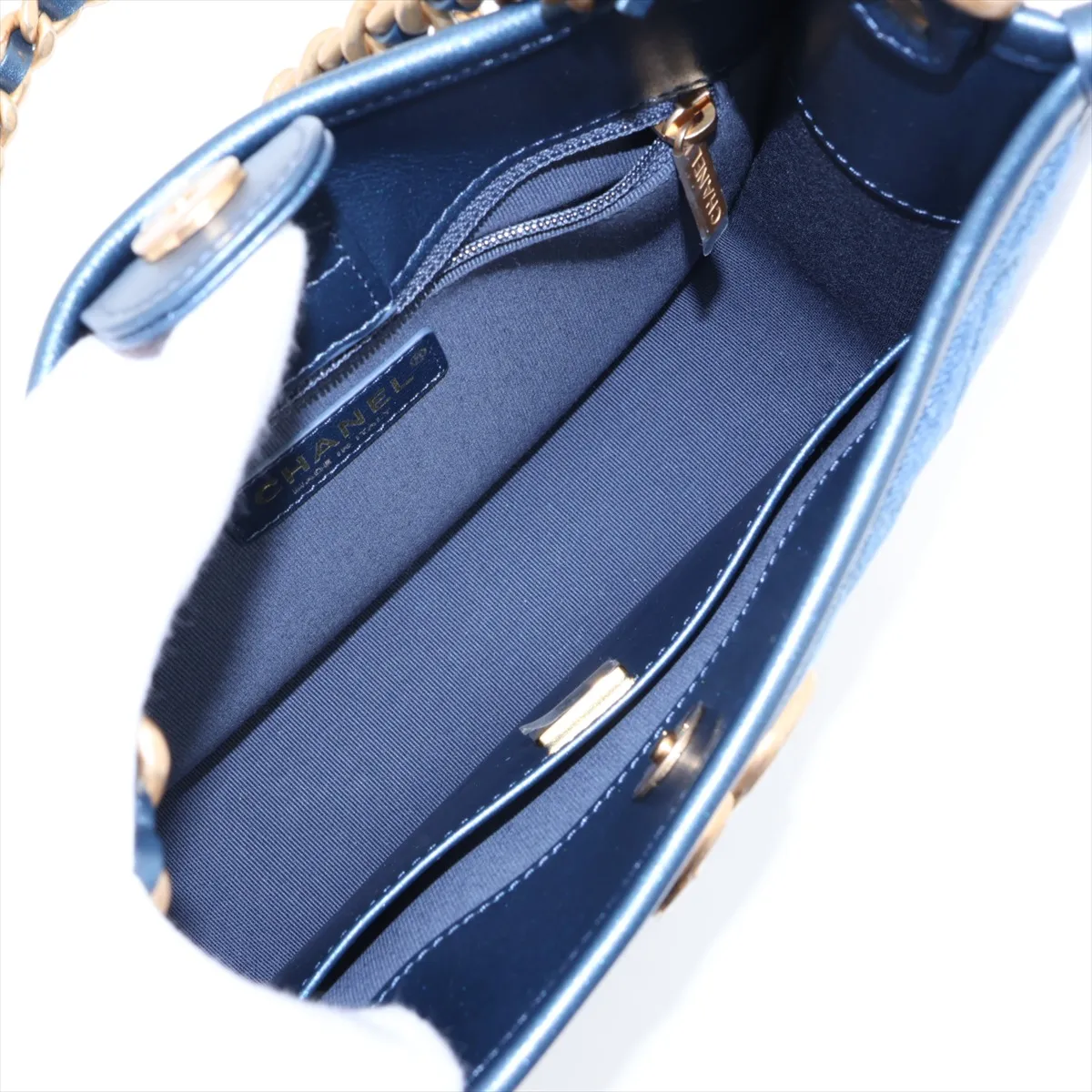 [Individually packaged] Chanel Matelassé Denim x Lambskin 2-Way Shoulder Bag Hobo Blue Gold Hardware LJA686P8 Random Plate — view 6
