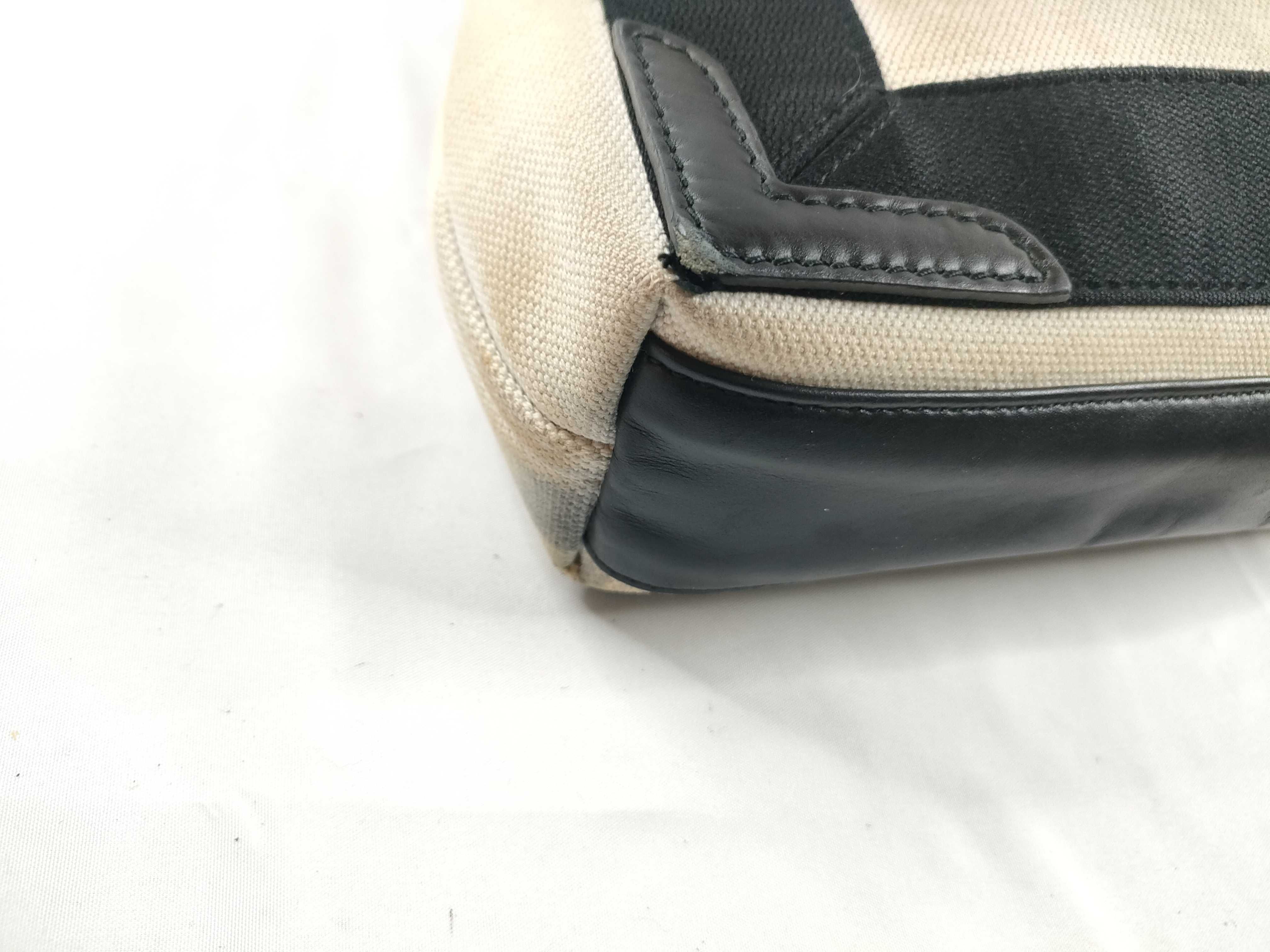 Cabas XS Handbag — view 3