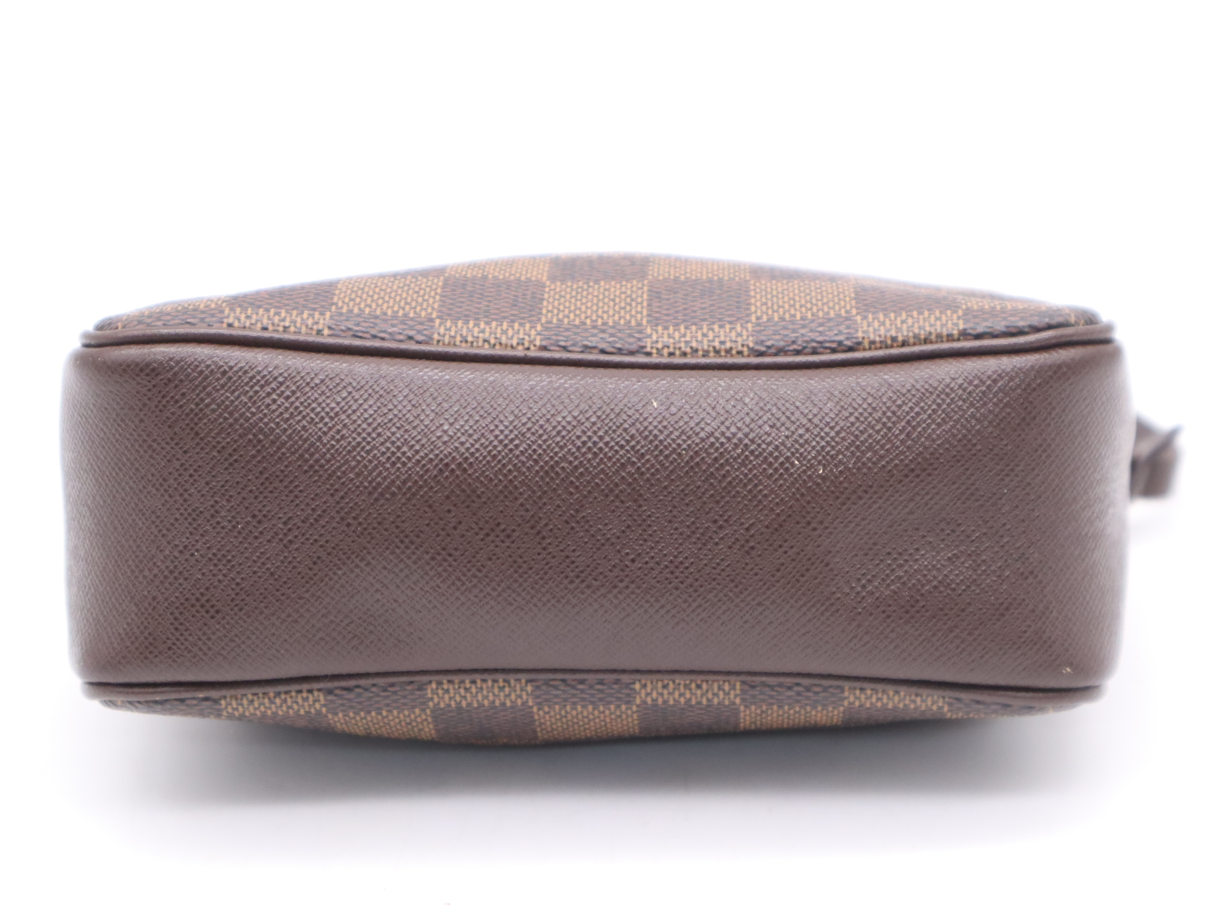 N51982 Damier Trouse Makeup Pouch — view 4