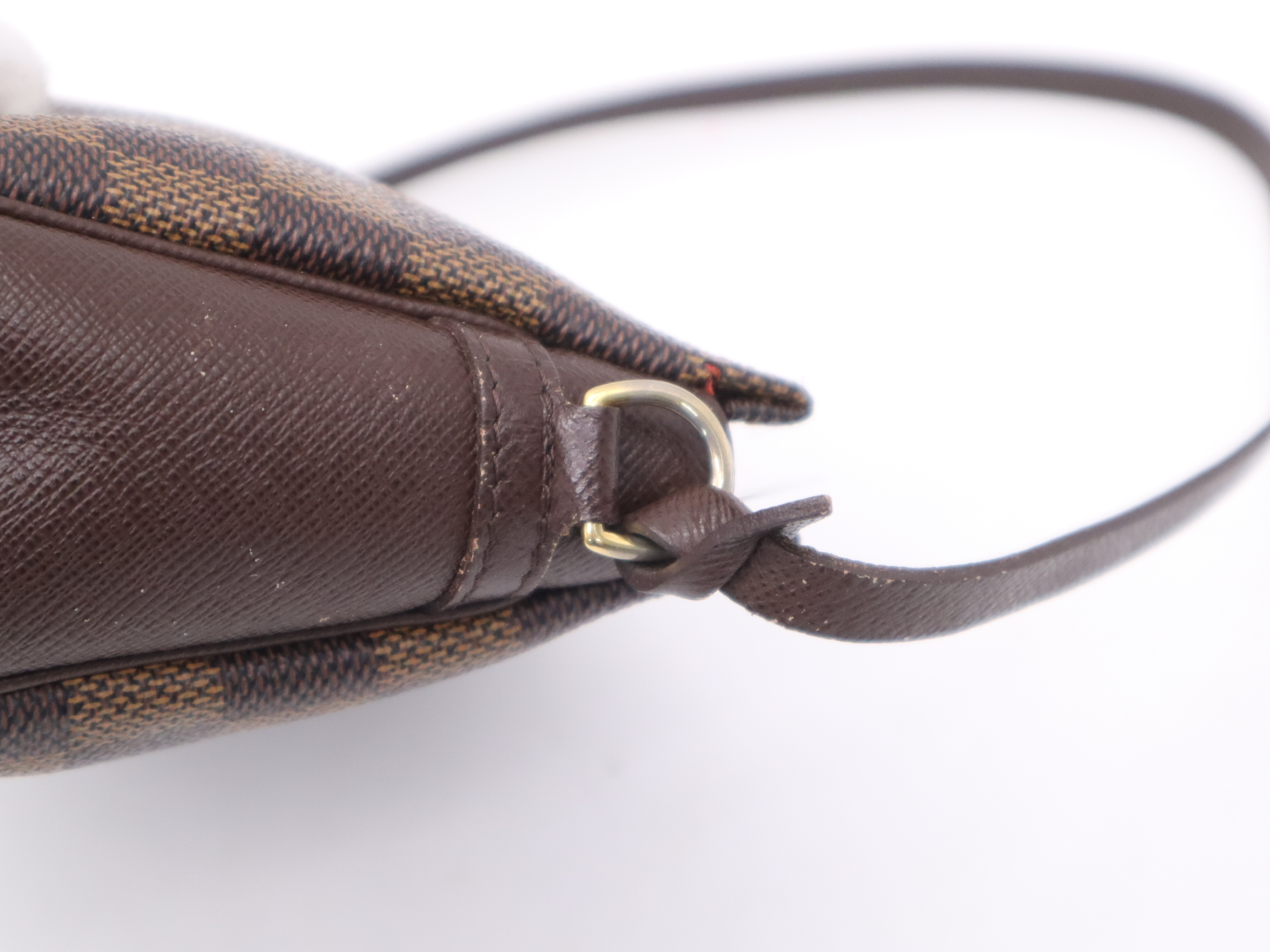 N51982 Damier Trouse Makeup Pouch — view 7