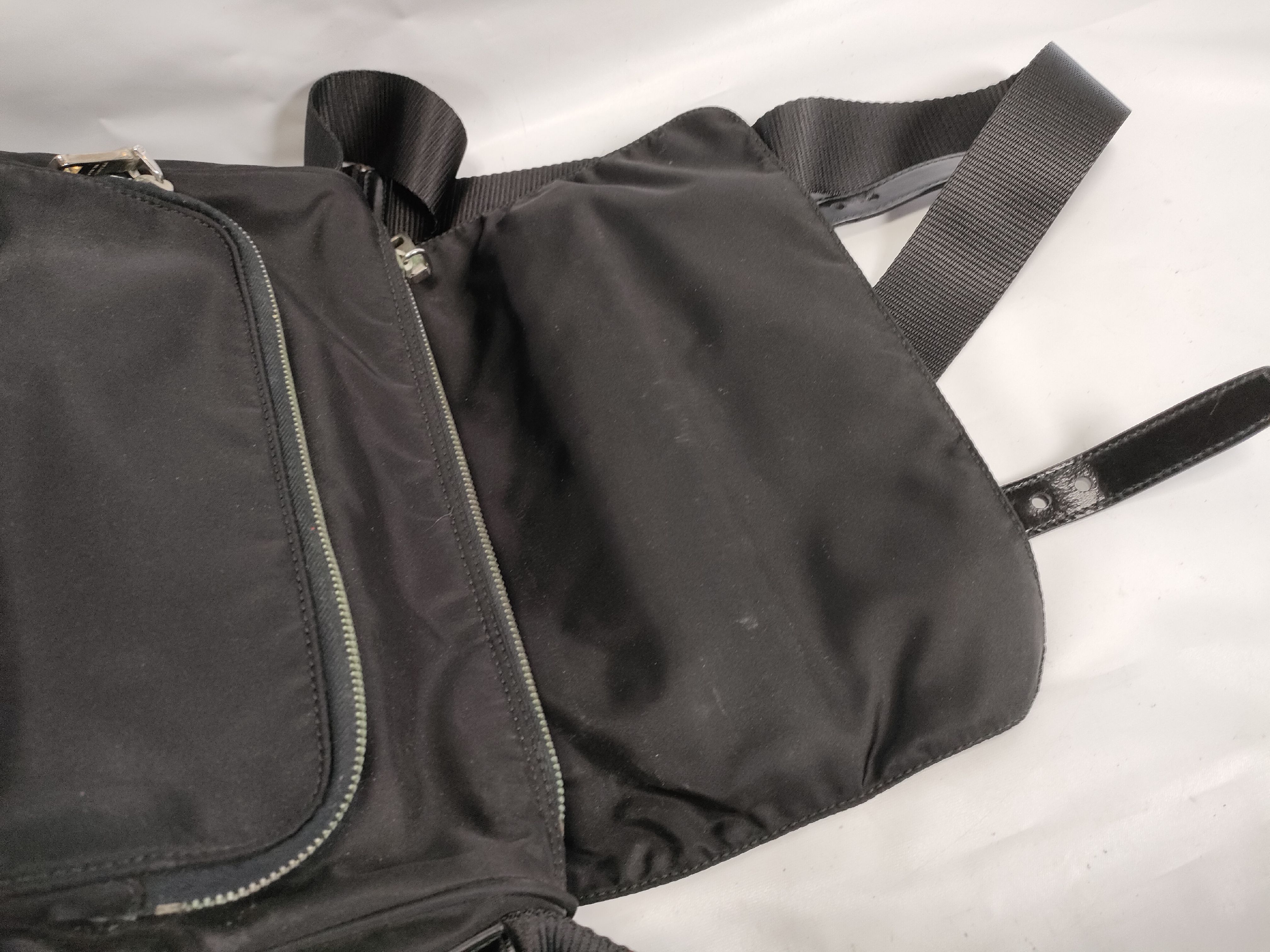 Nylon Messenger Shoulder Bag — view 9