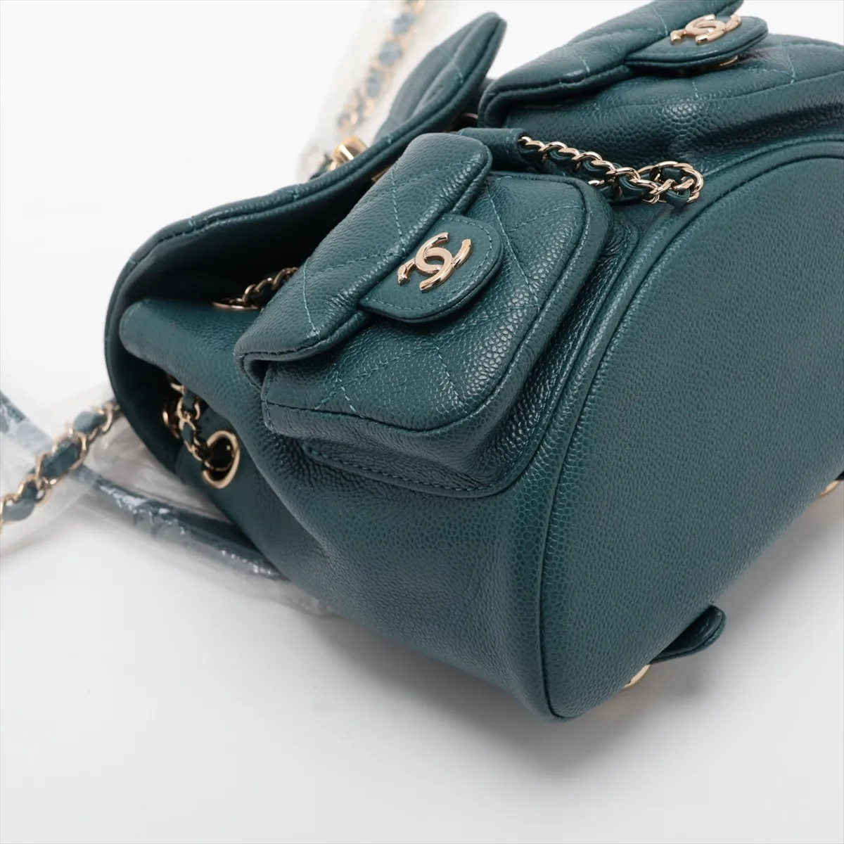 [Individually packaged] Chanel Matelassé Caviar Skin Chain Backpack, Green with Gold Hardware, K375E0C3, Random Plate — view 4