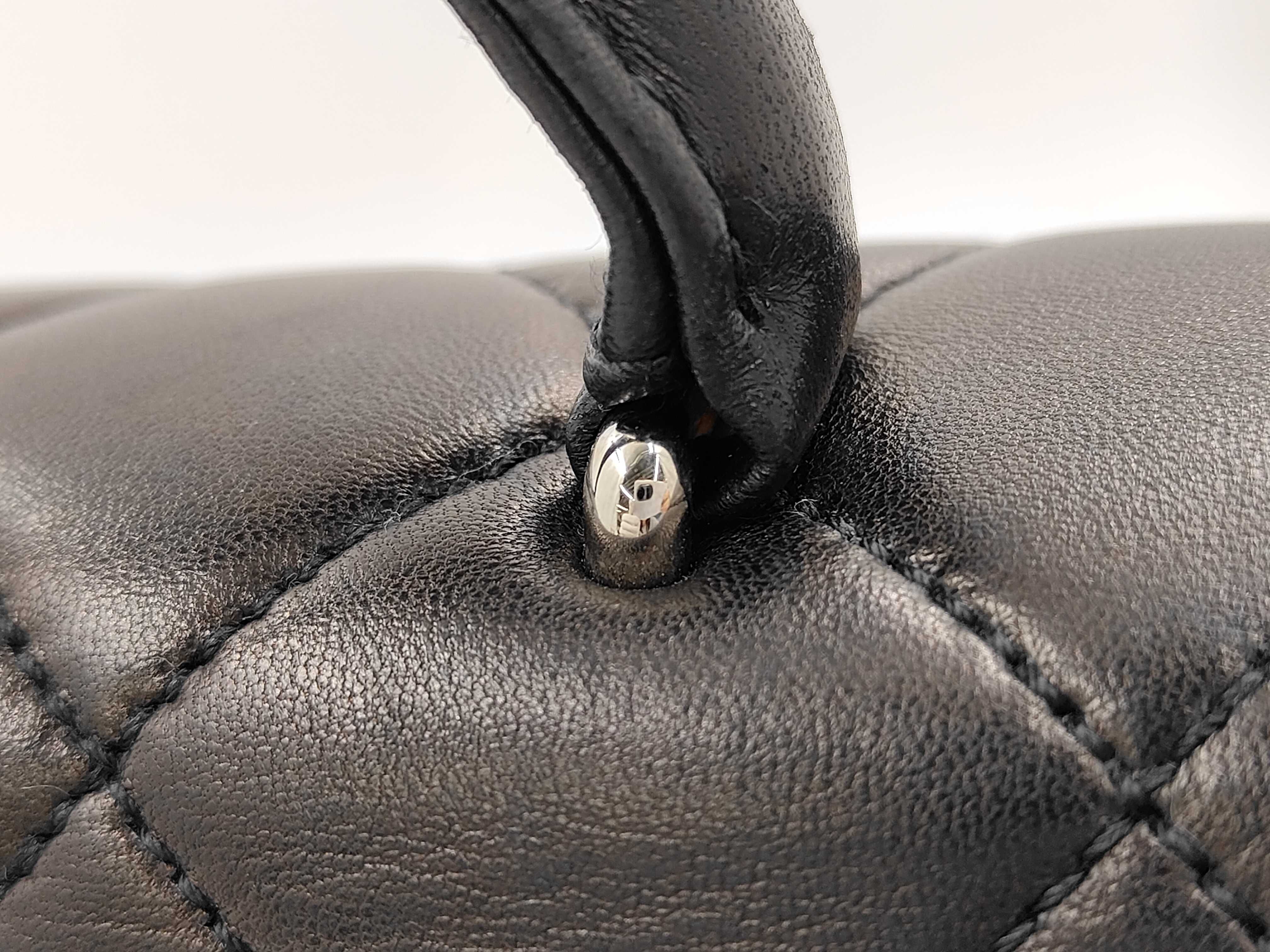 Tote Bag (Matte Lambskin, with Guarantee Card) — view 7
