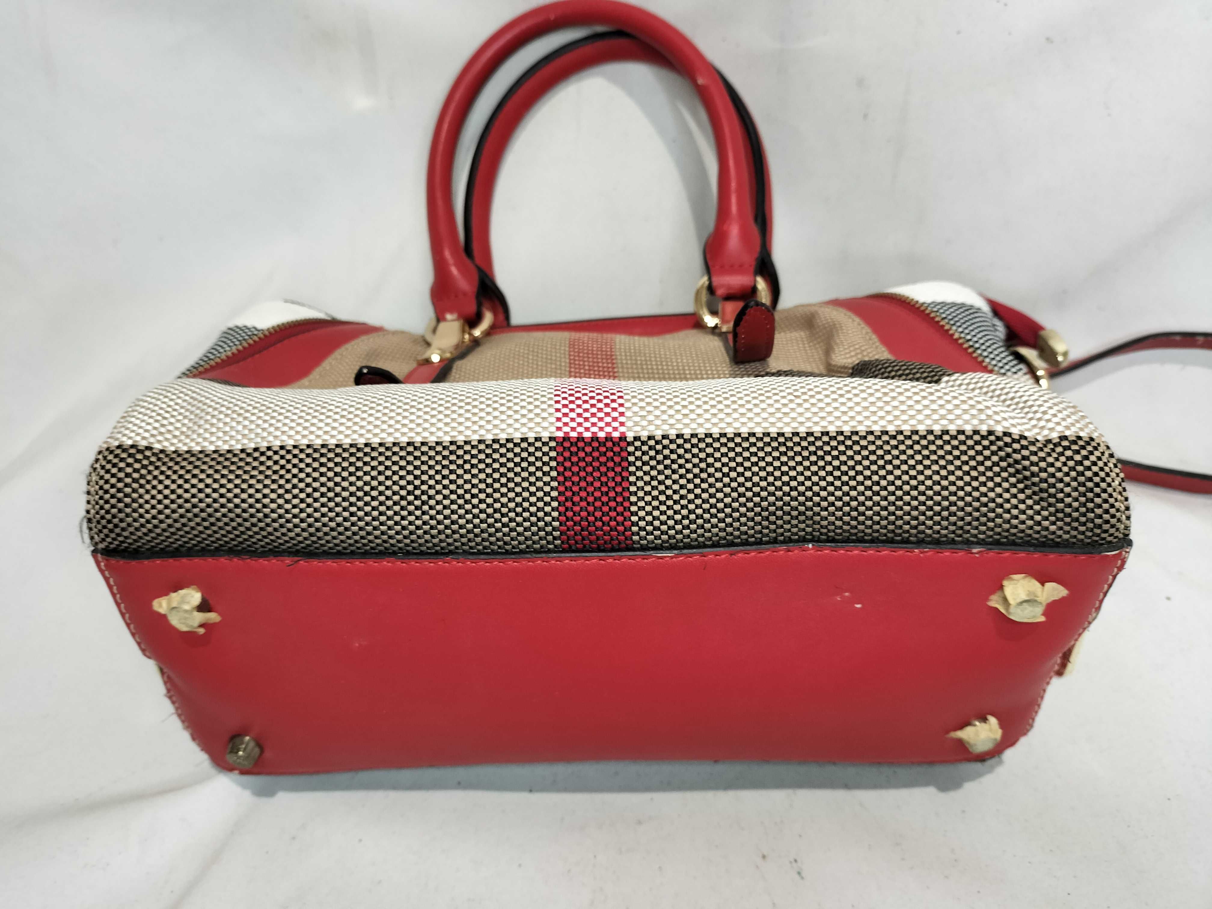 Leather 2-Way Shoulder Bag — view 7