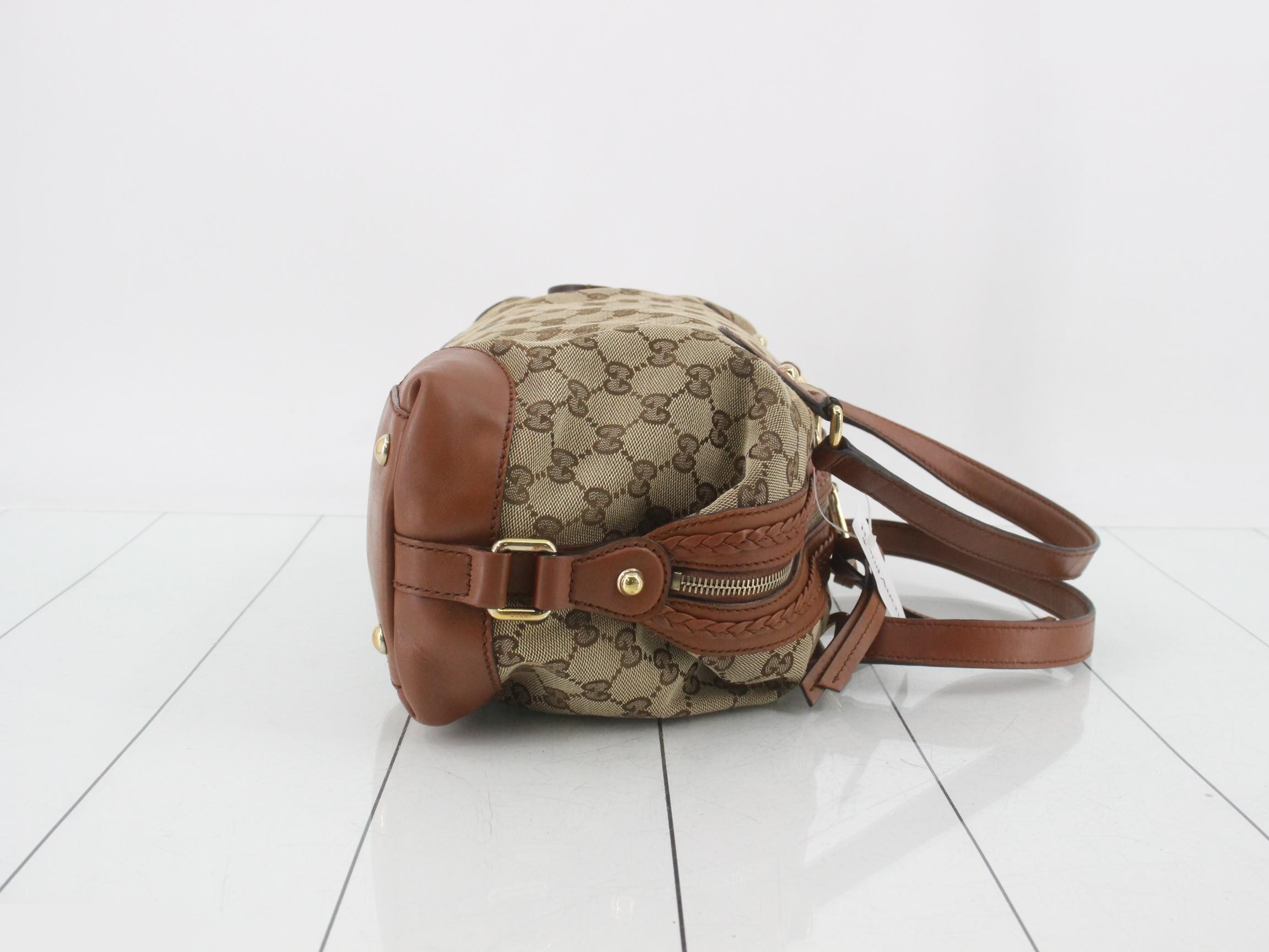 GG Canvas Interlocking Shoulder Bag — view 3