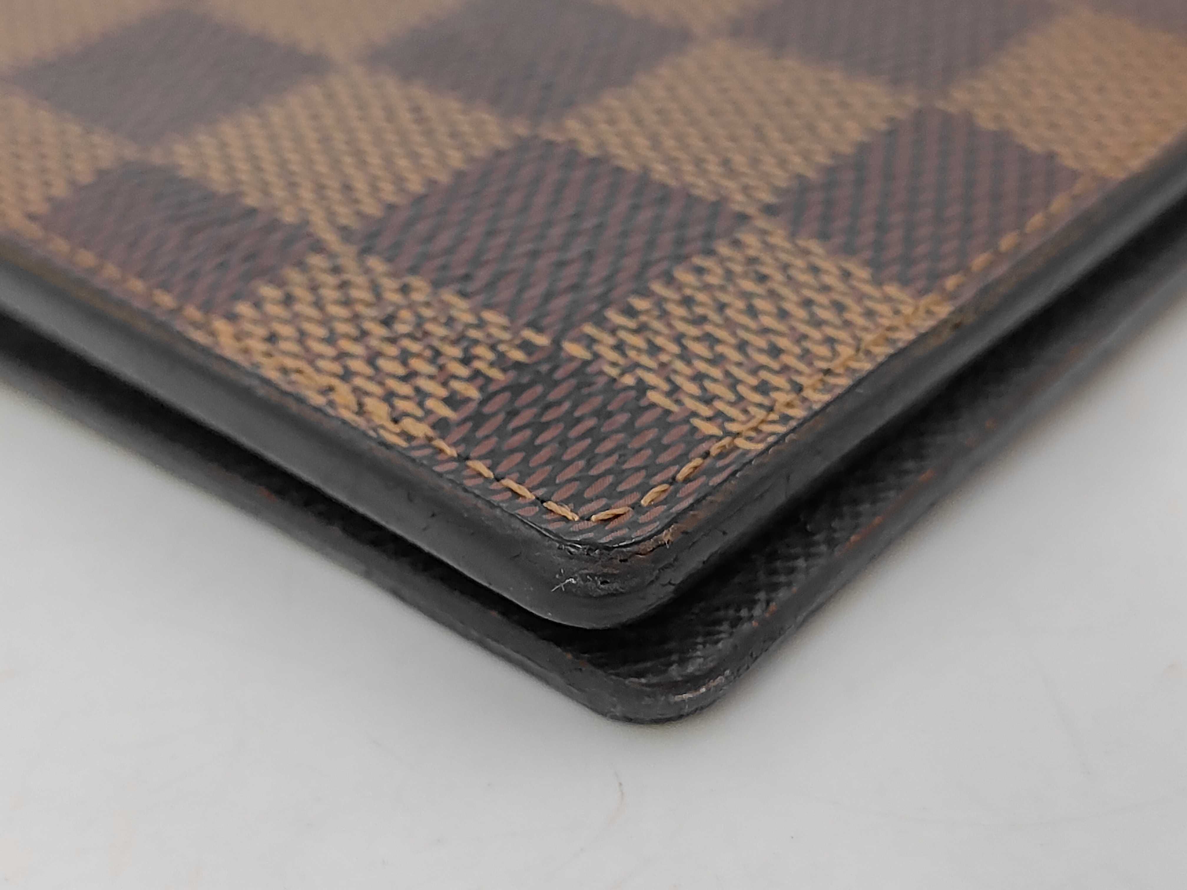 Damier Louis Vuitton Card Case — view 3