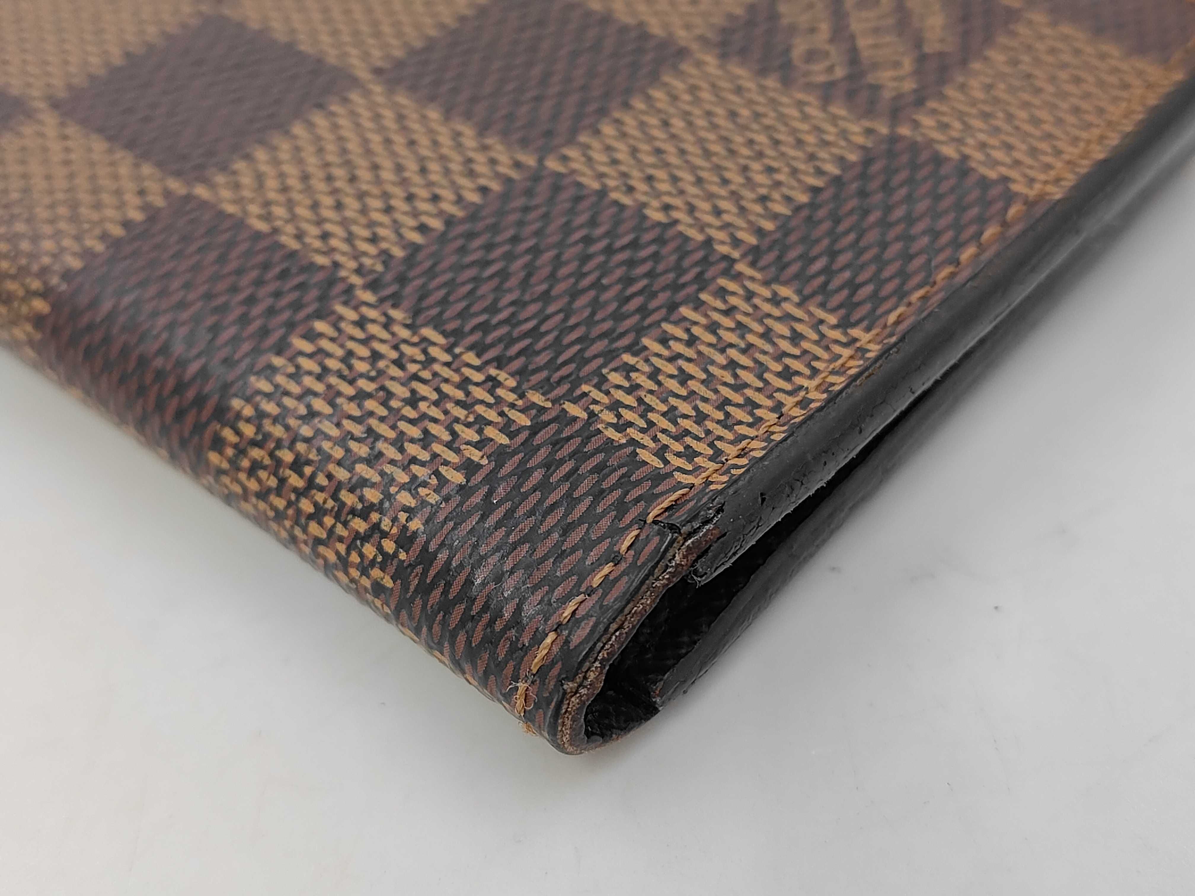 Damier Louis Vuitton Card Case — view 9