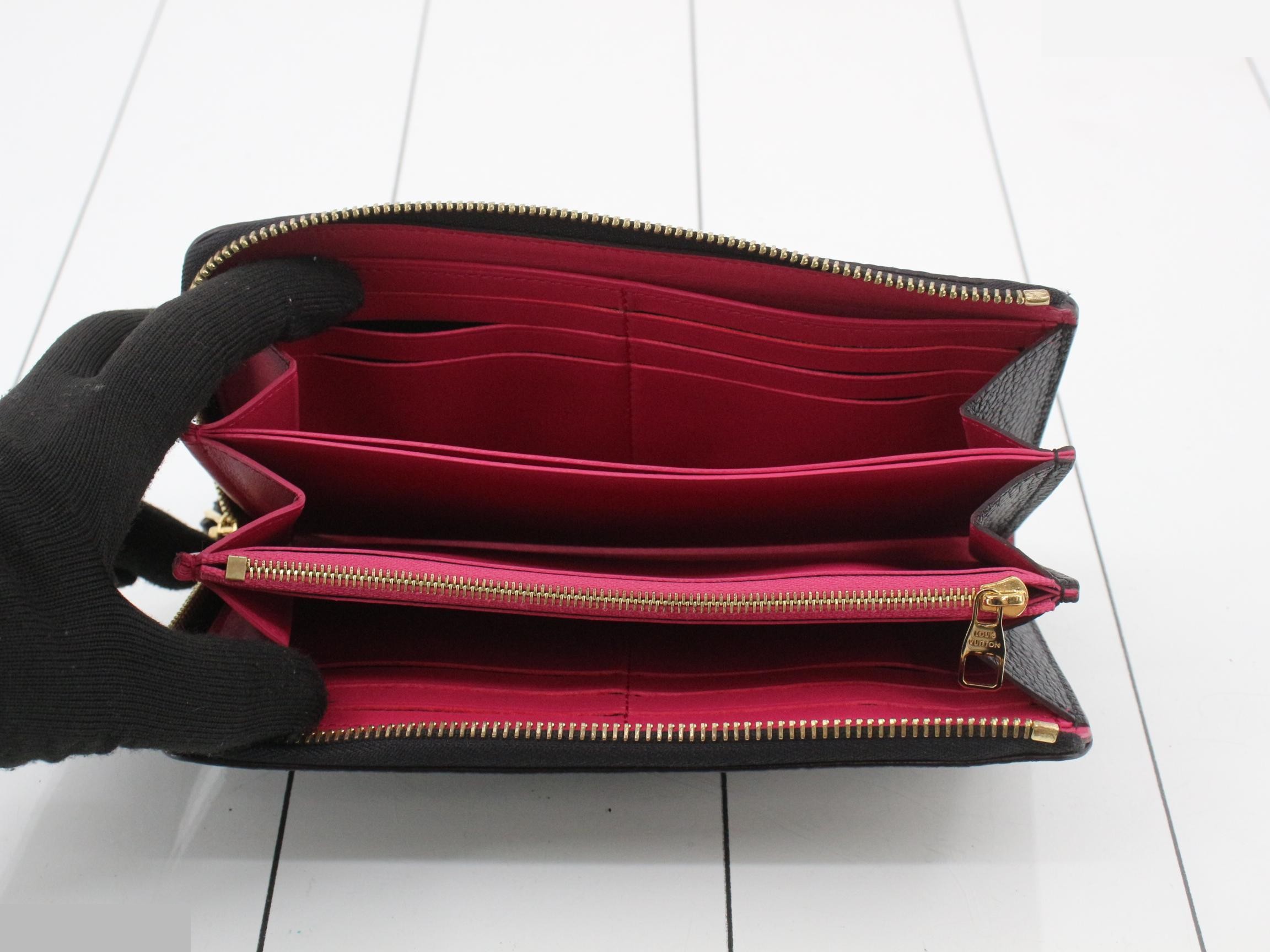 Taurillon leather Portefeuille Comet Noir (black) with dust bag. — view 4