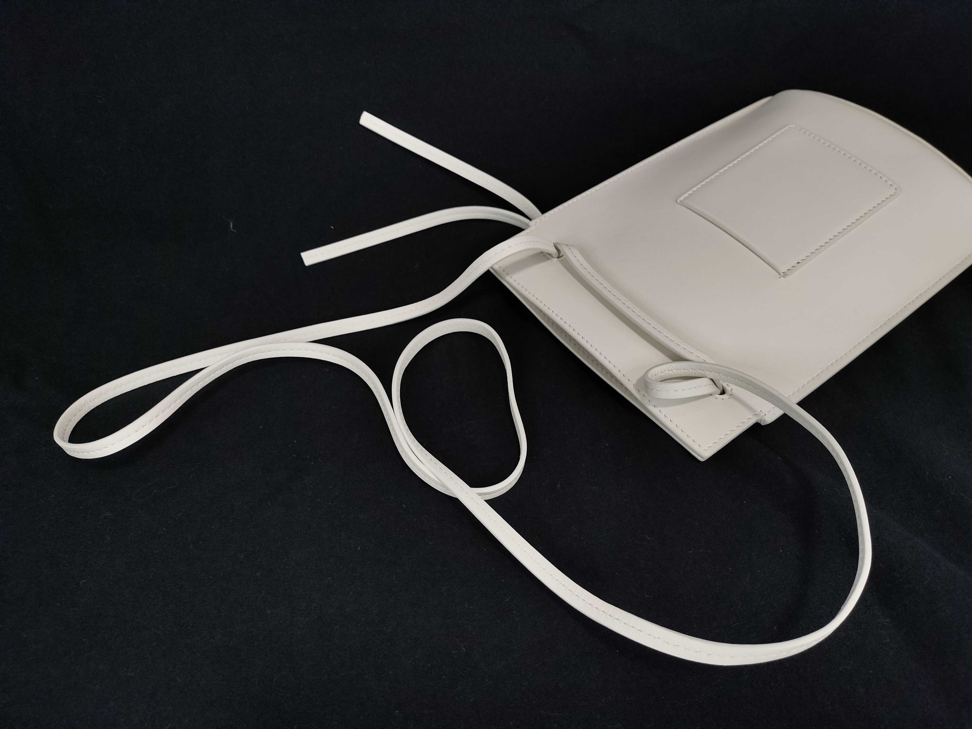 Dice Pocket Leather Shoulder Bag White Shoulder Bag — view 3