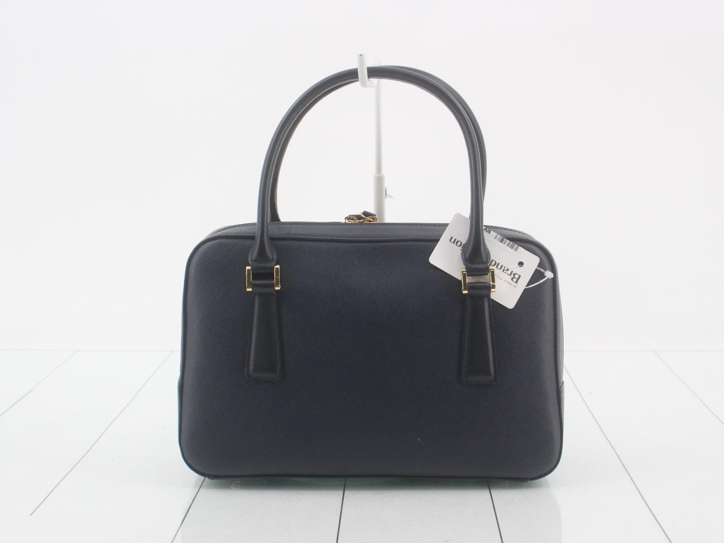 handbag — view 2