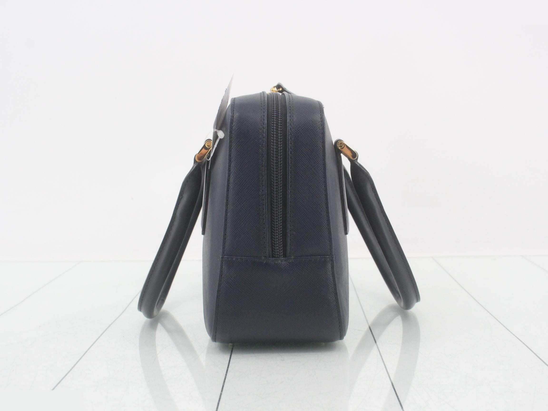 handbag — view 4