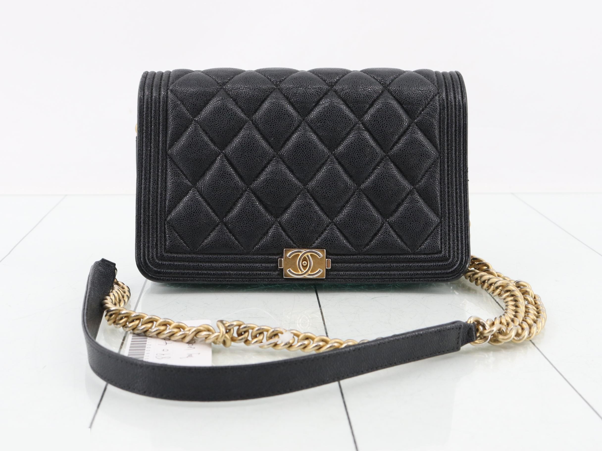 Caviar skin (bag) chain wallet