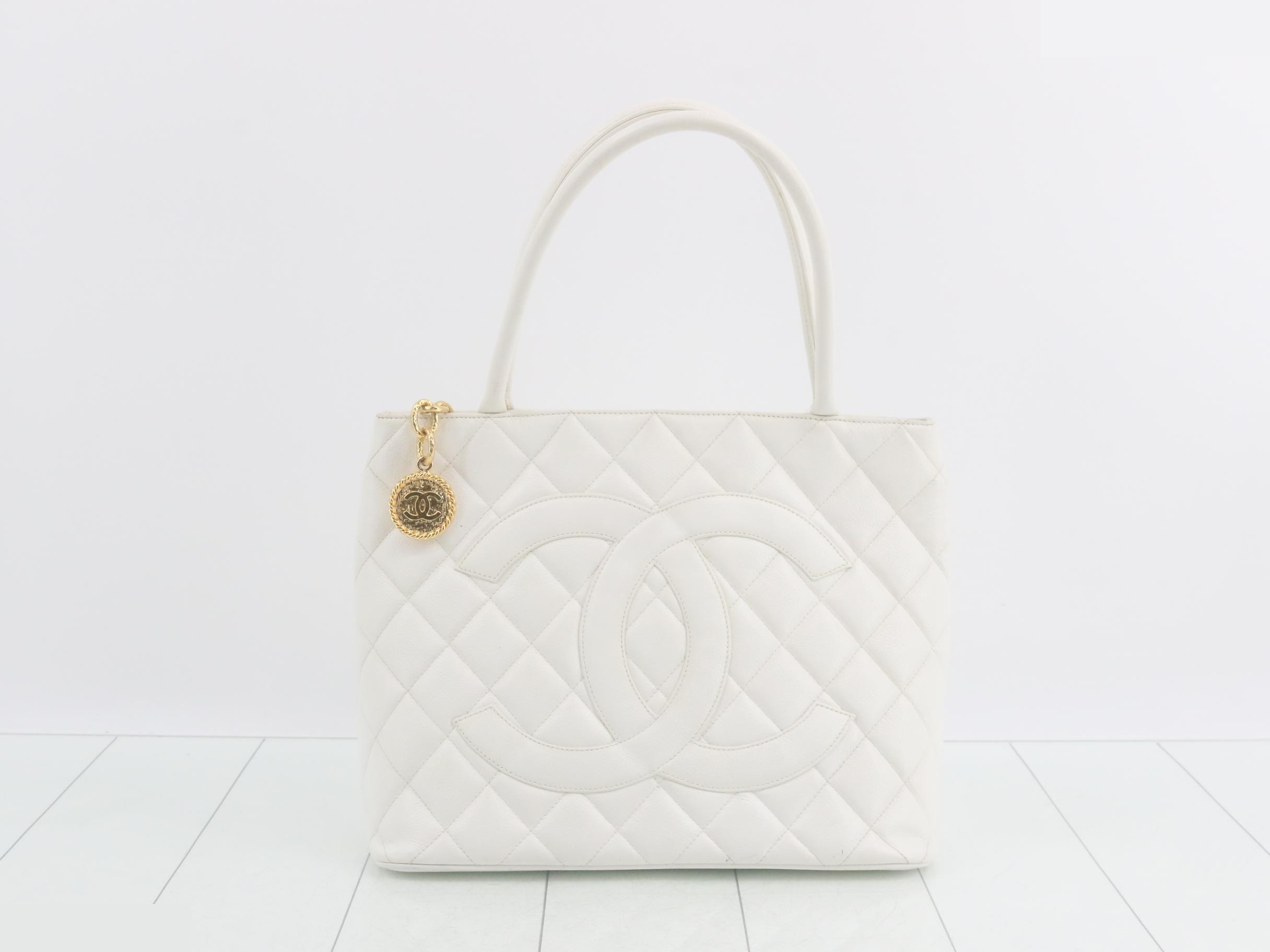 Reissue tote bag, booth #4