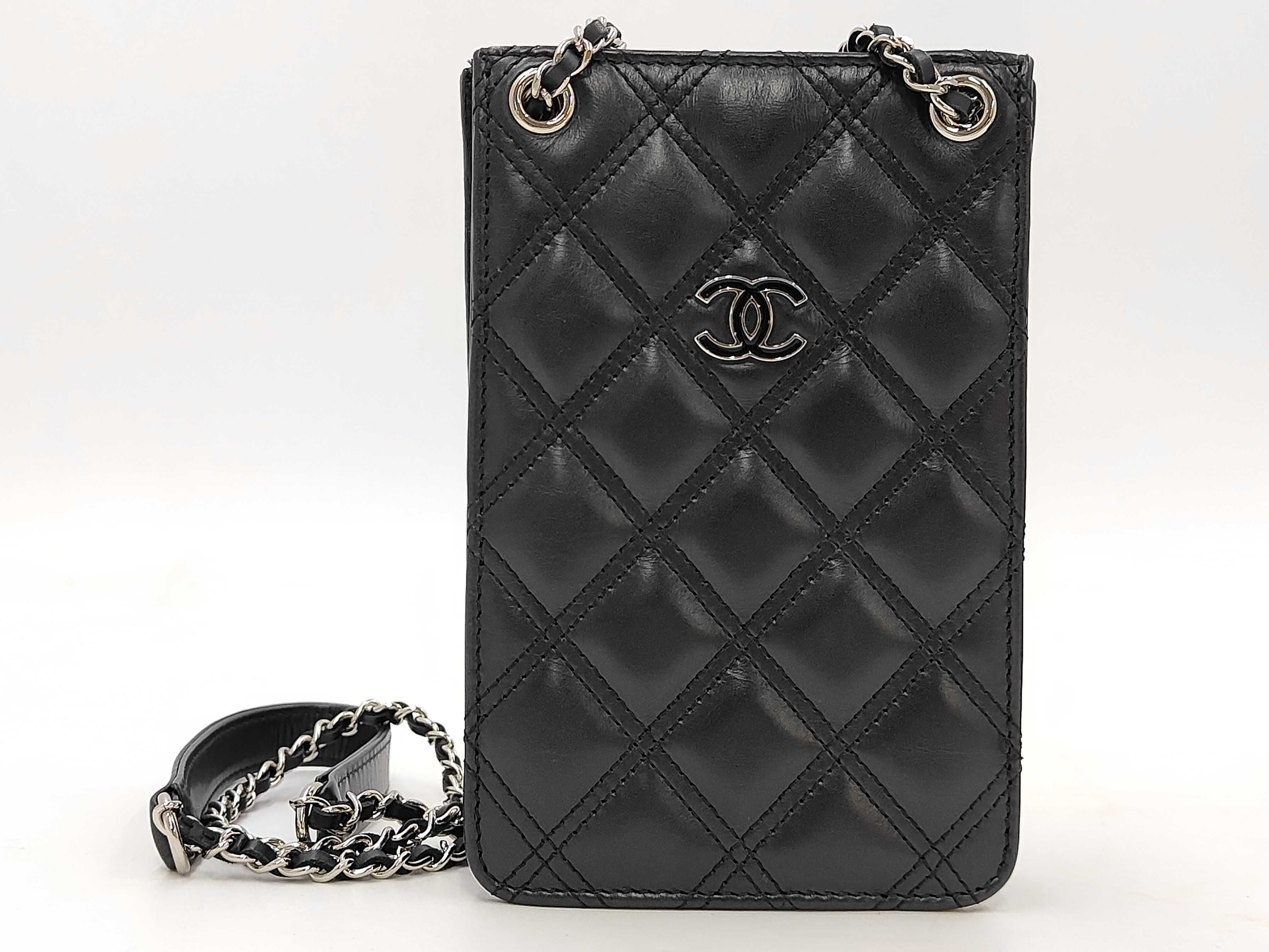 Matelassé Shoulder Bag