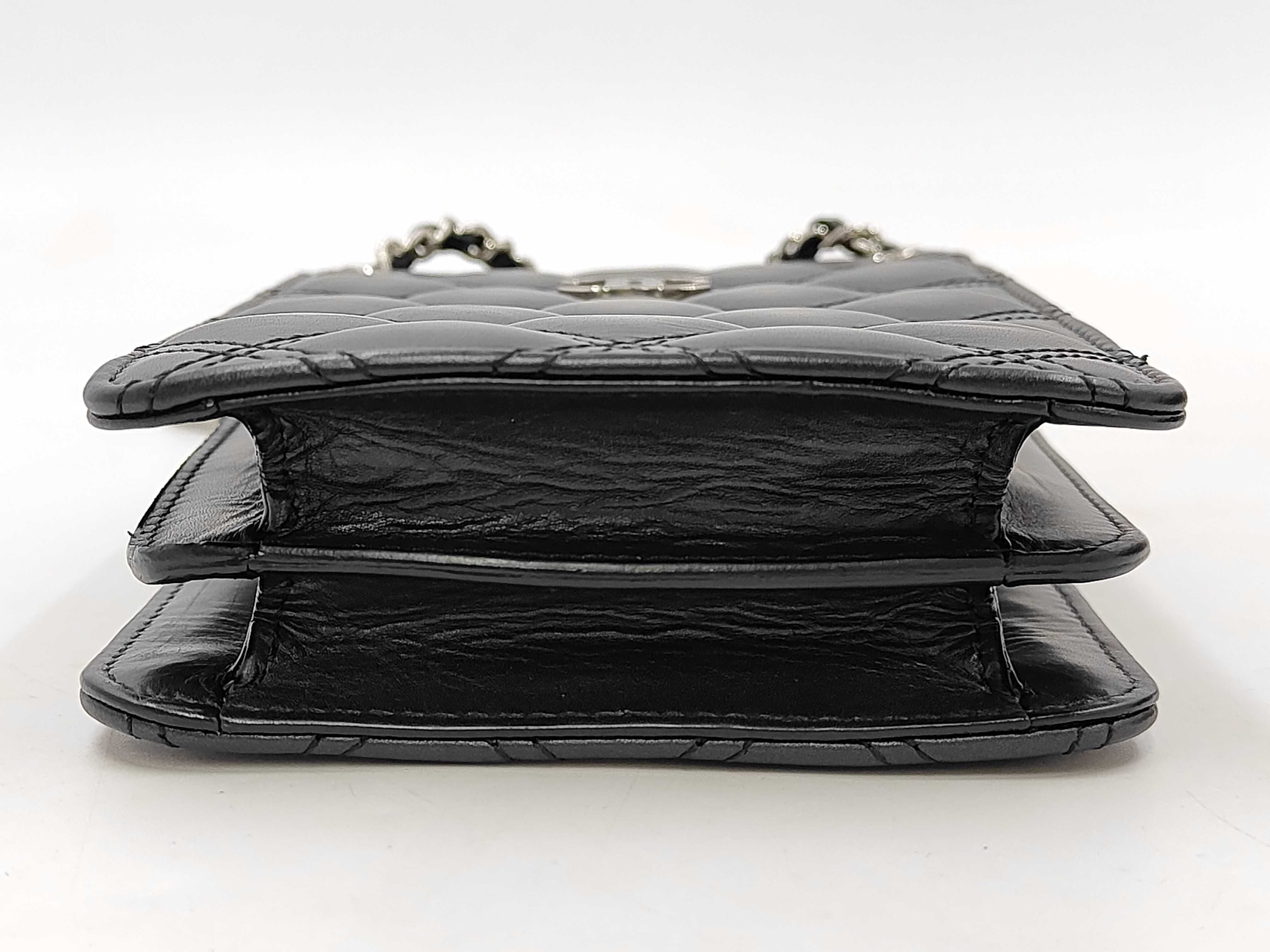 Matelassé Shoulder Bag — view 3
