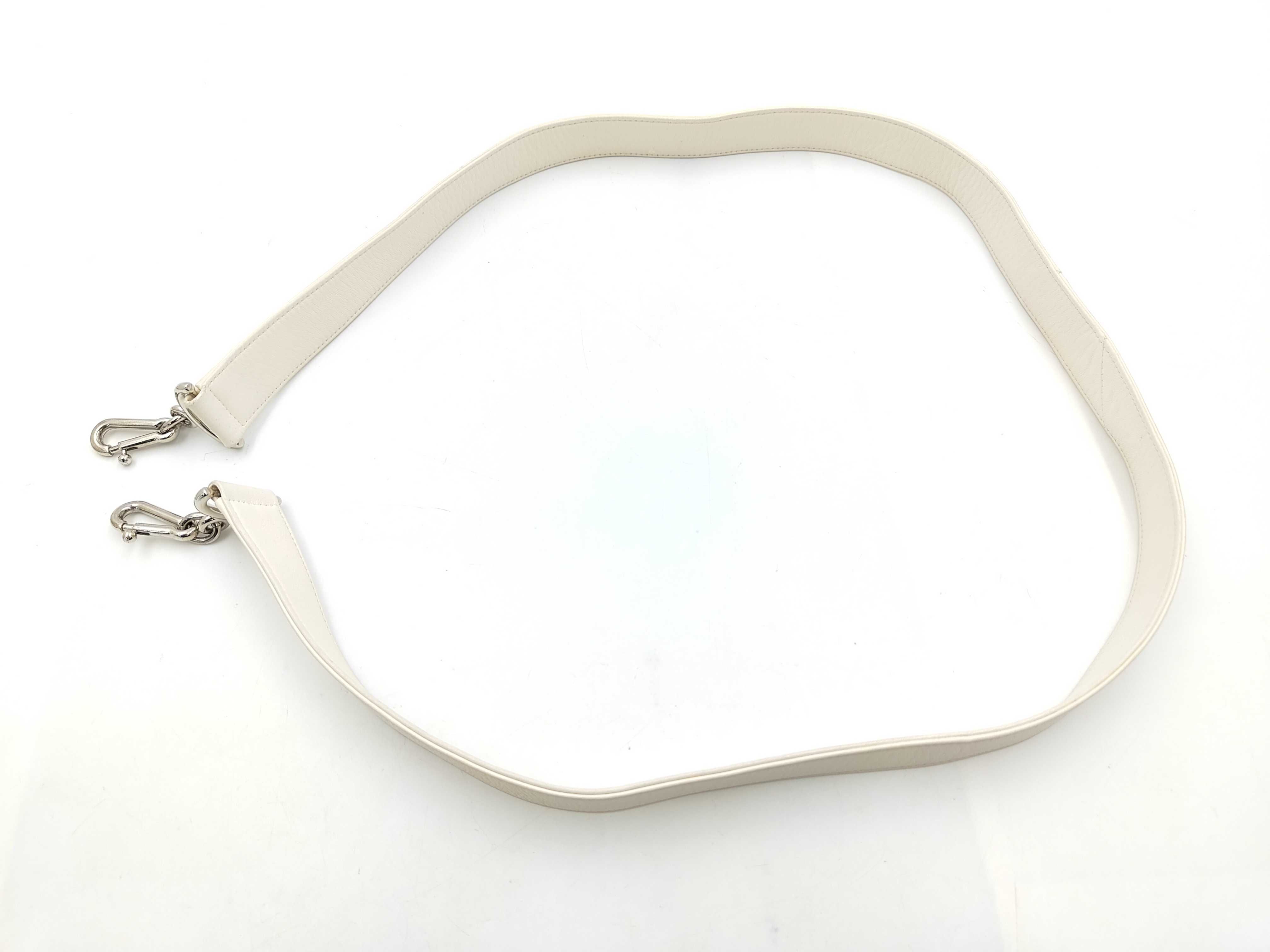 White Matelassé Shoulder Bag — view 4