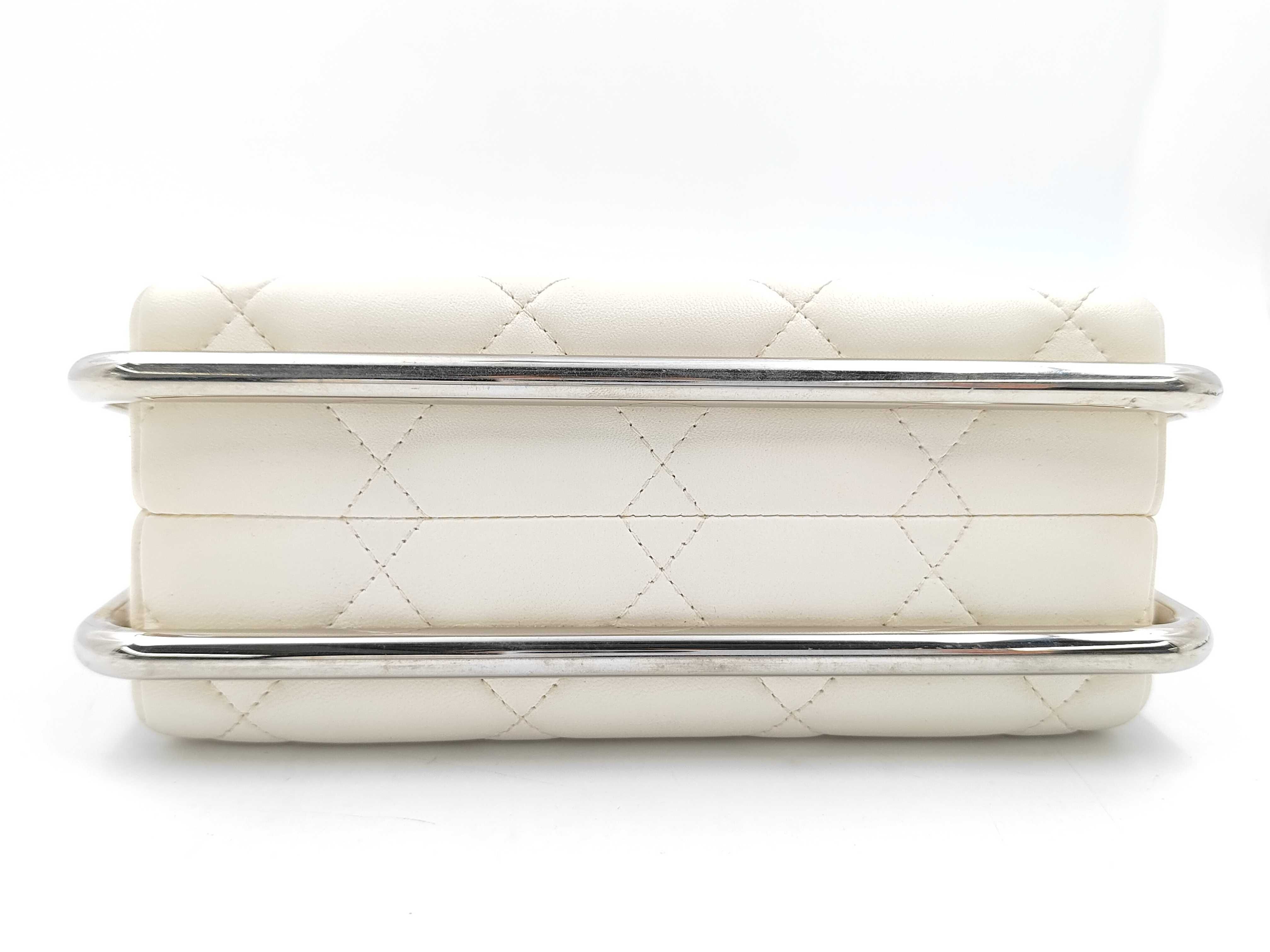 White Matelassé Shoulder Bag — view 7