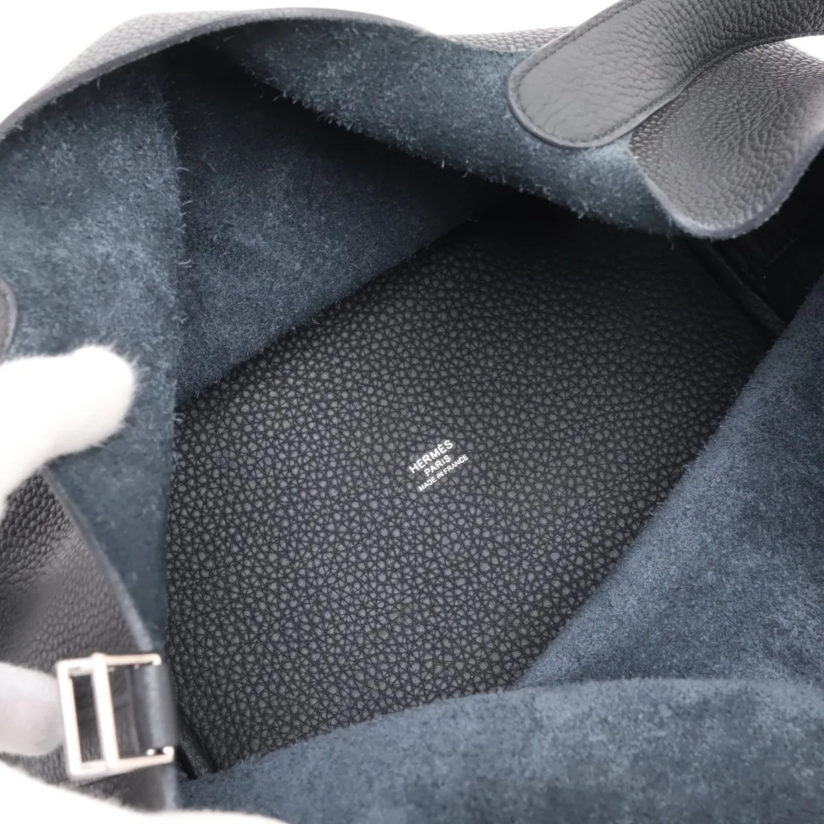 Picotin Lock 22 MM, Taurillon Clemence leather, black, silver hardware, D: 2019 — view 7