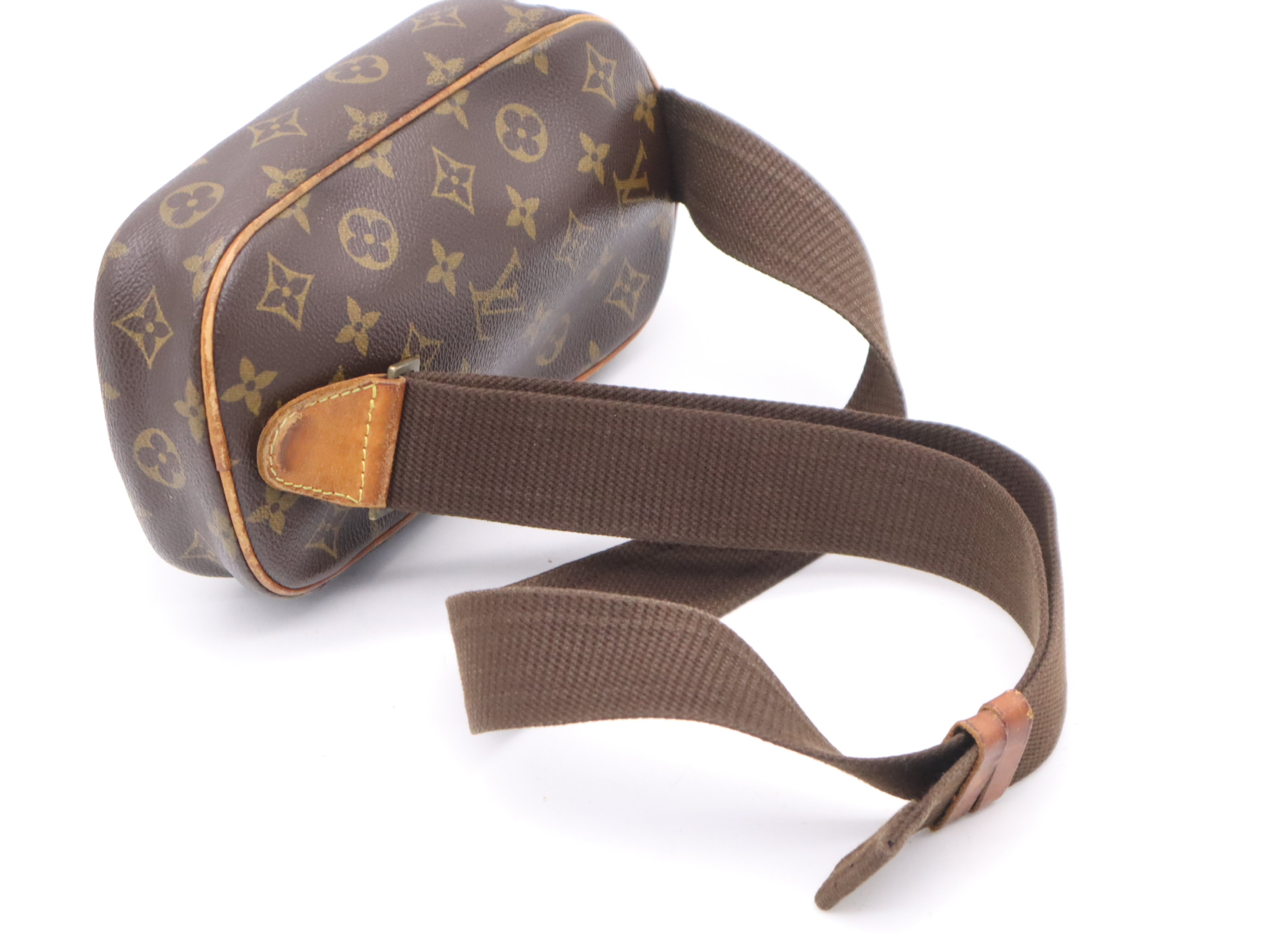 M51870 Monogram Pochette Gange Waist Bag — view 6