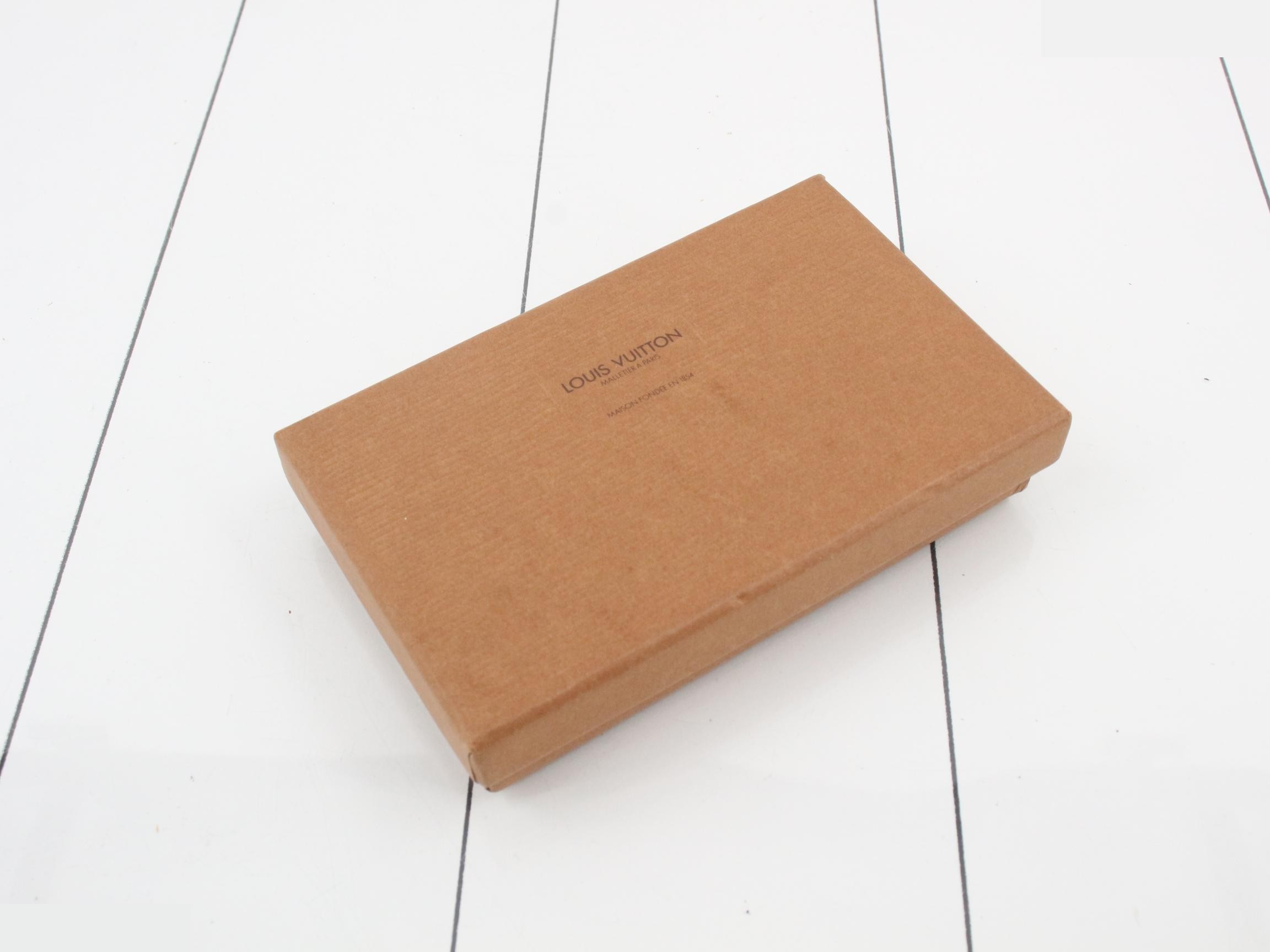 Etui Cigarettes — view 5