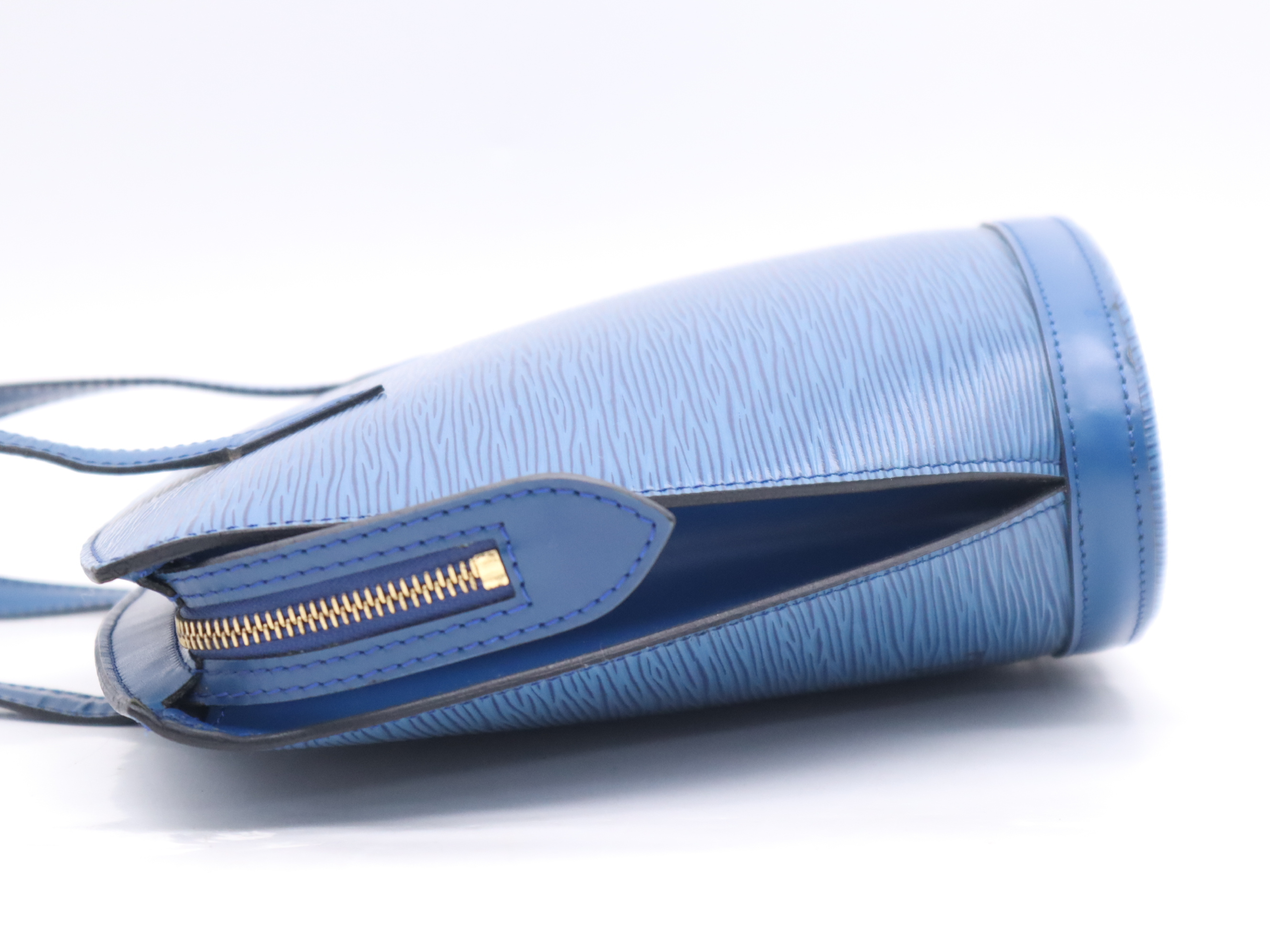 M52275 Epi Saint Jacques Toledo Blue Handbag — view 3