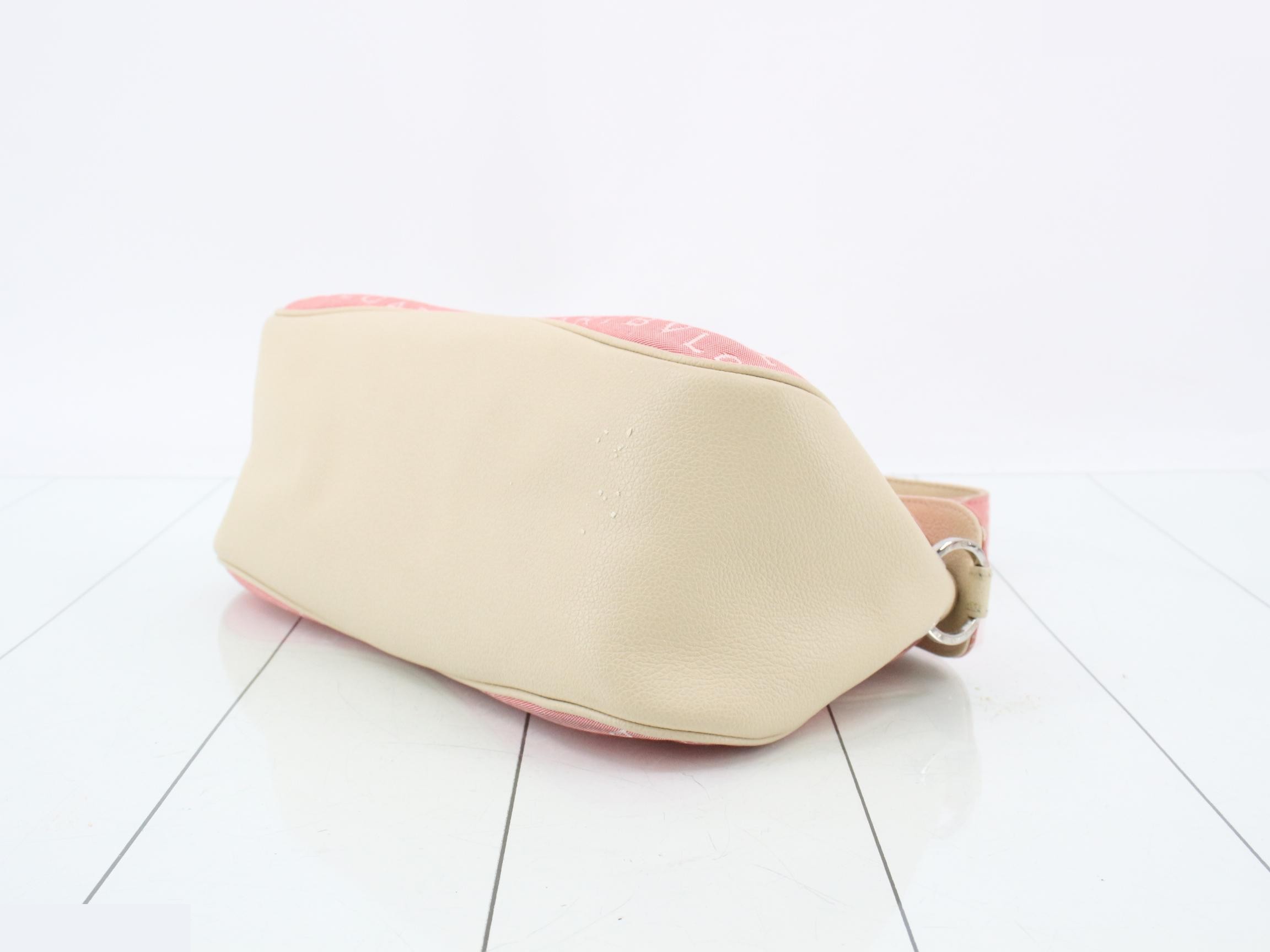 Logo Mania (Bag) - Shoulder Bag — view 6