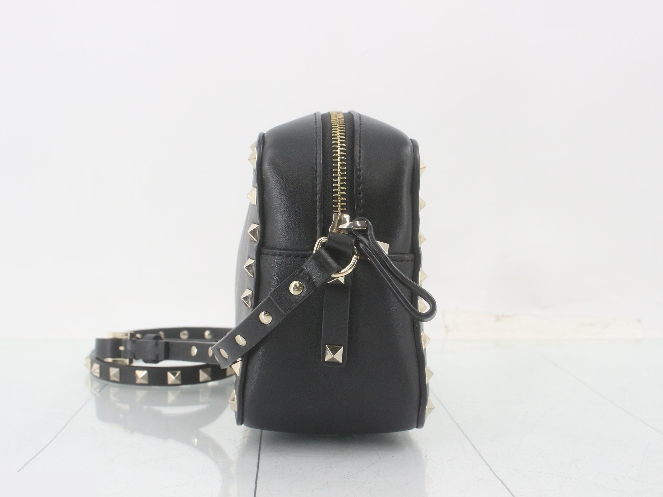 Other lines: Bags/Shoulder bags, Leather, Studs, Black — view 3