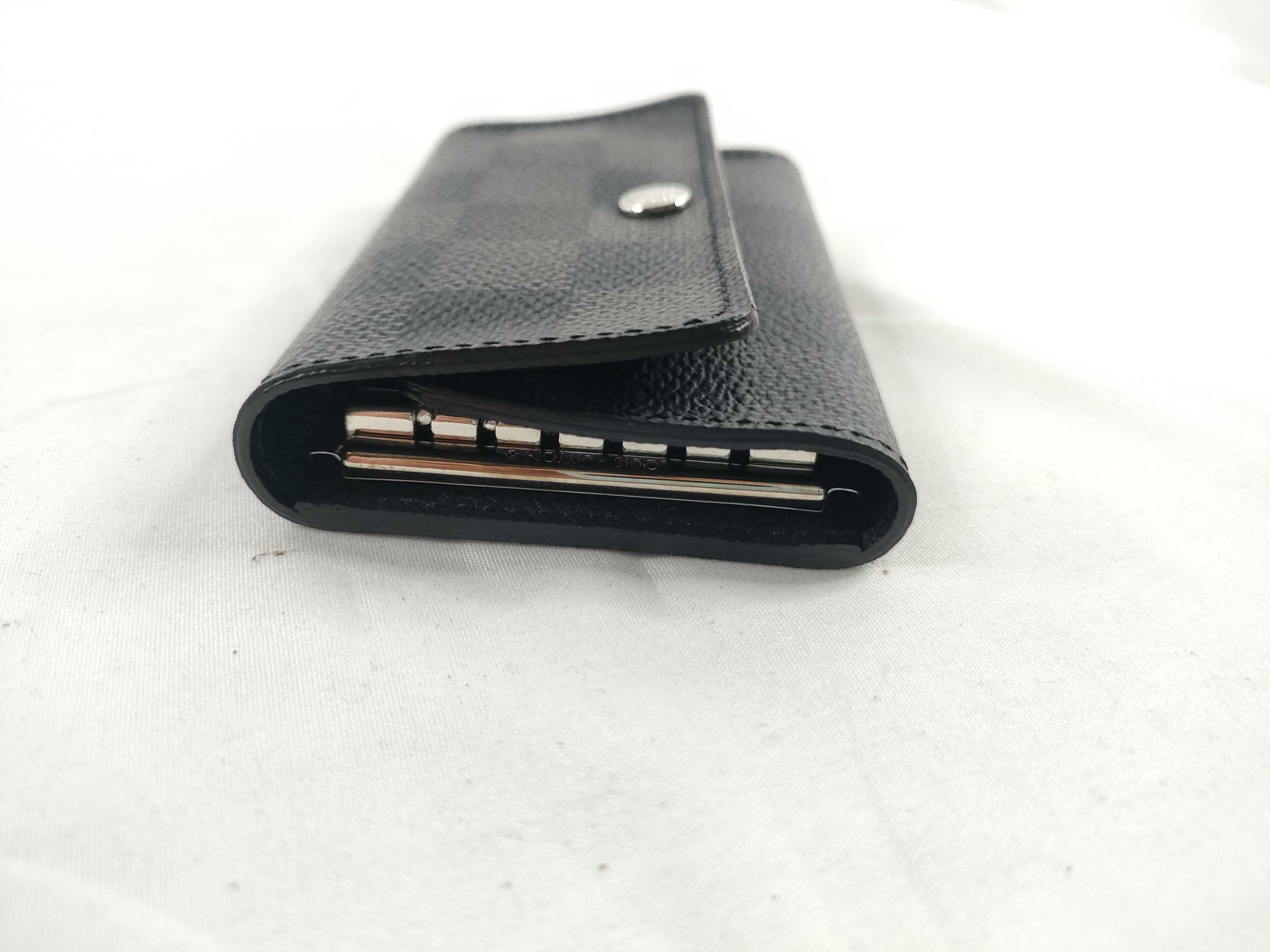 Damier Graphite Key Case — view 5