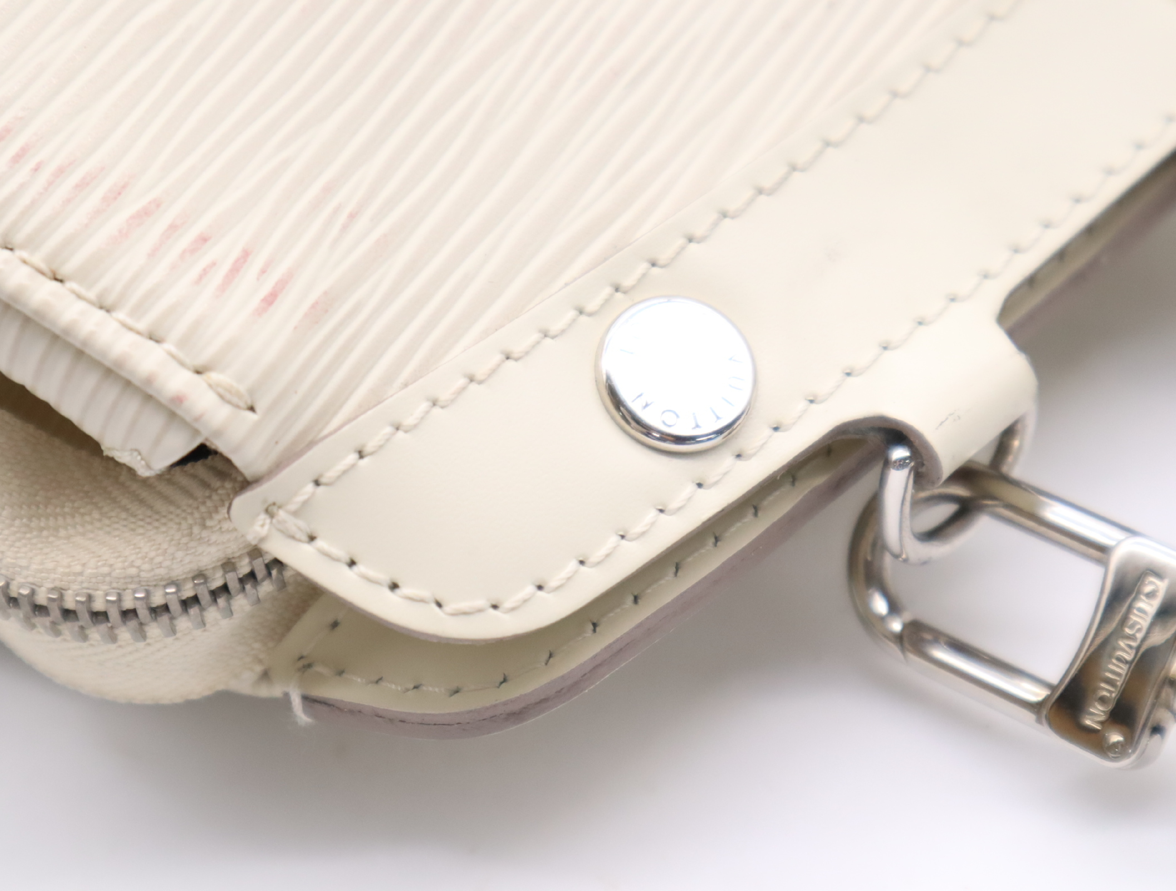 M40330 Epi Blair MM Ivoire Handbag with Shoulder Strap — view 8